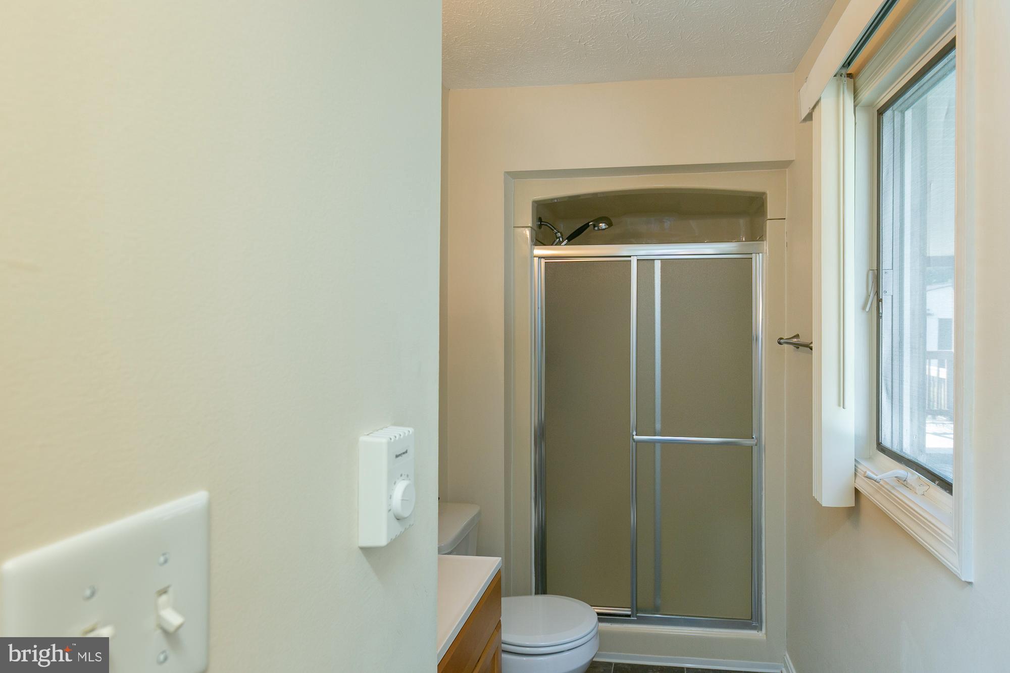 CREEKSIDE - Residential