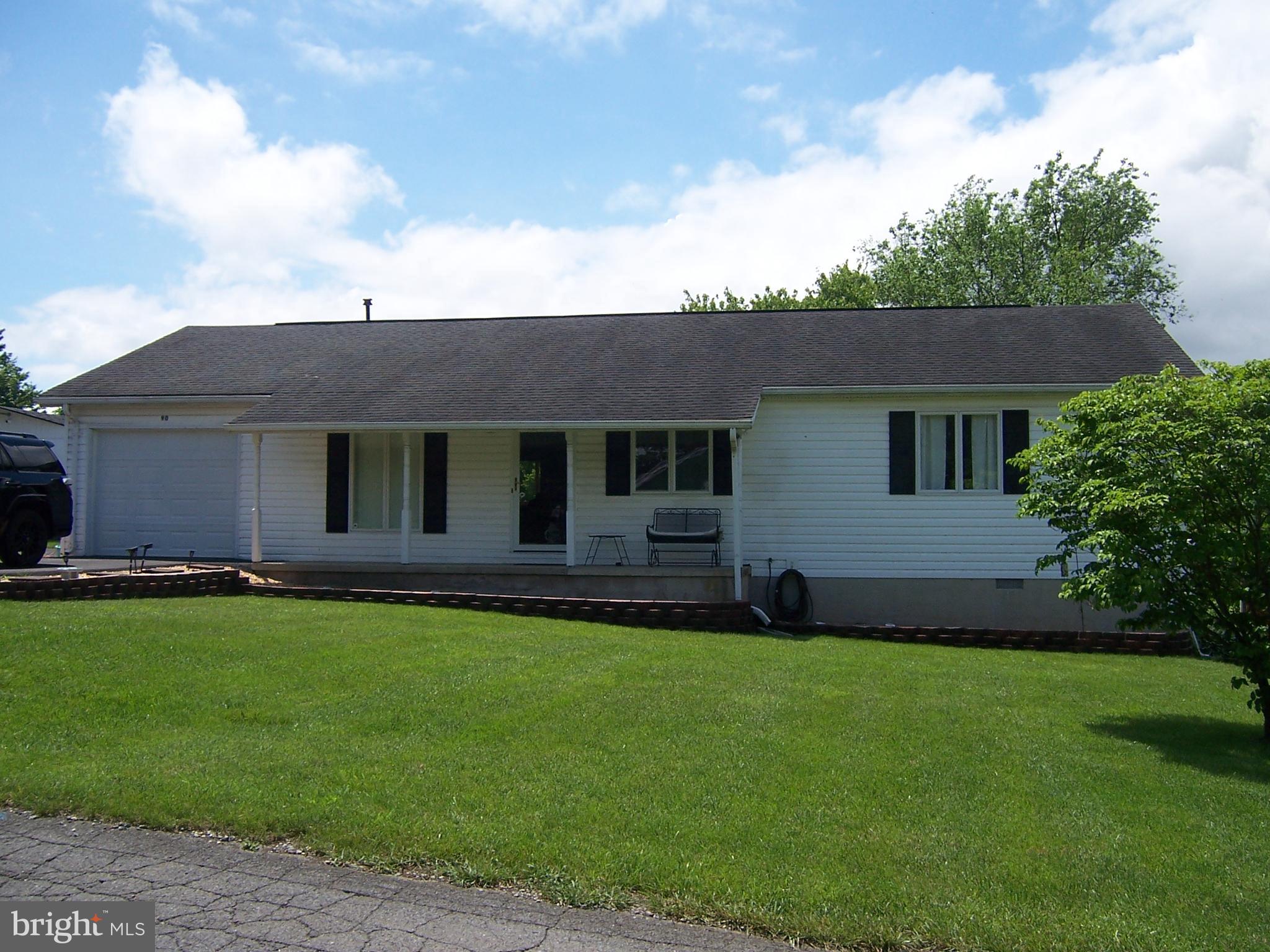 CREEKSIDE - Residential