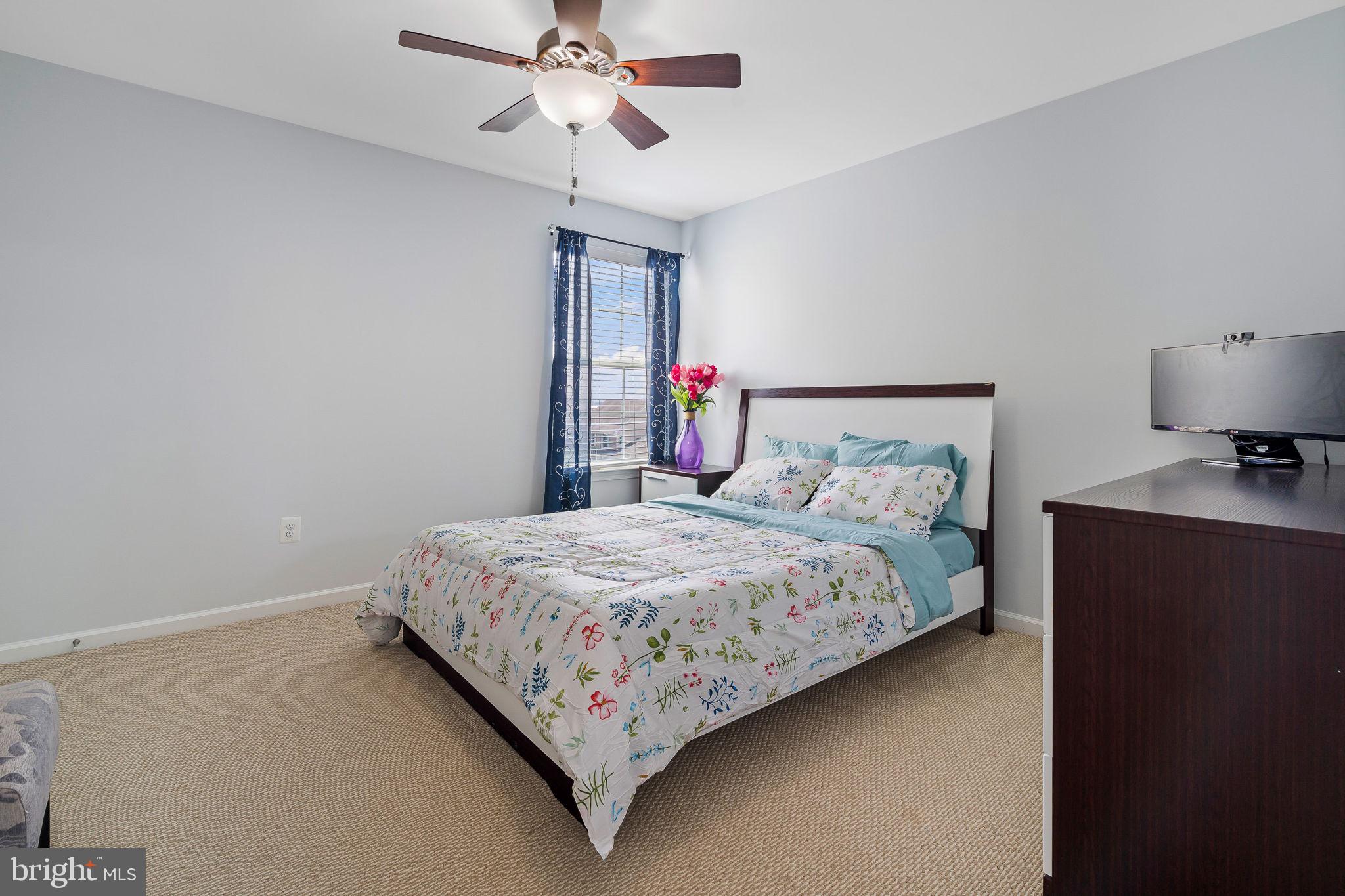 PLEASANT CHASE - Residential