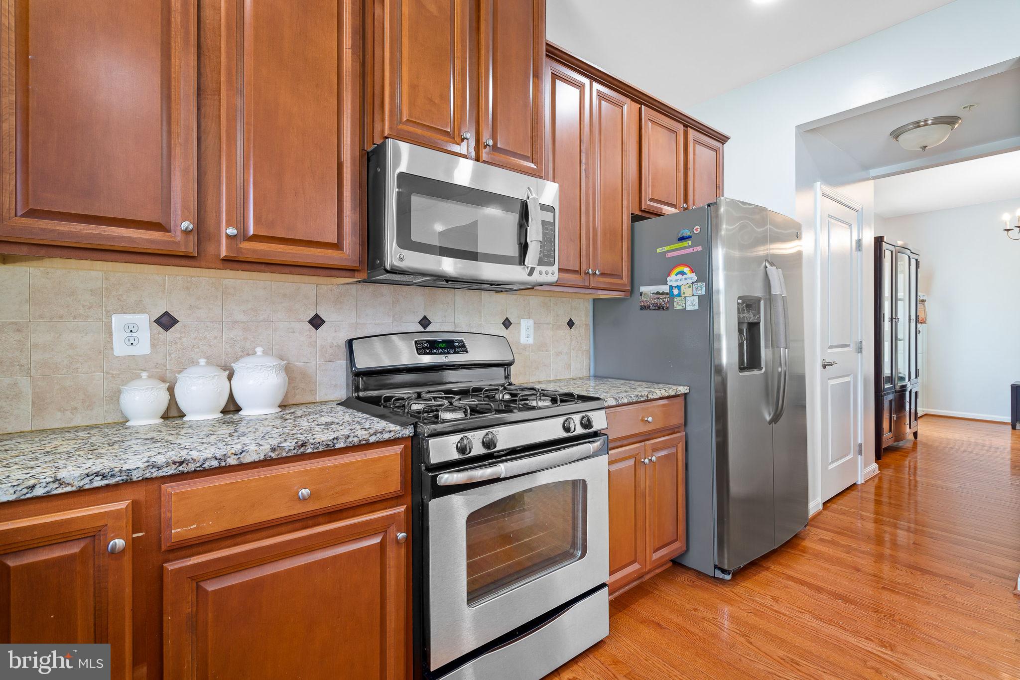 PLEASANT CHASE - Residential