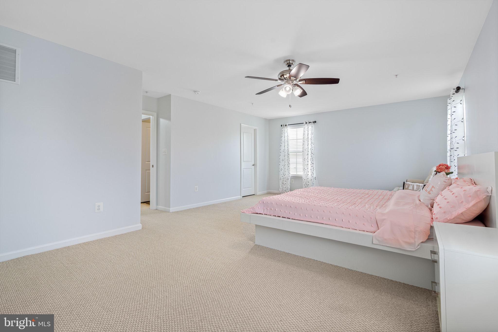 PLEASANT CHASE - Residential