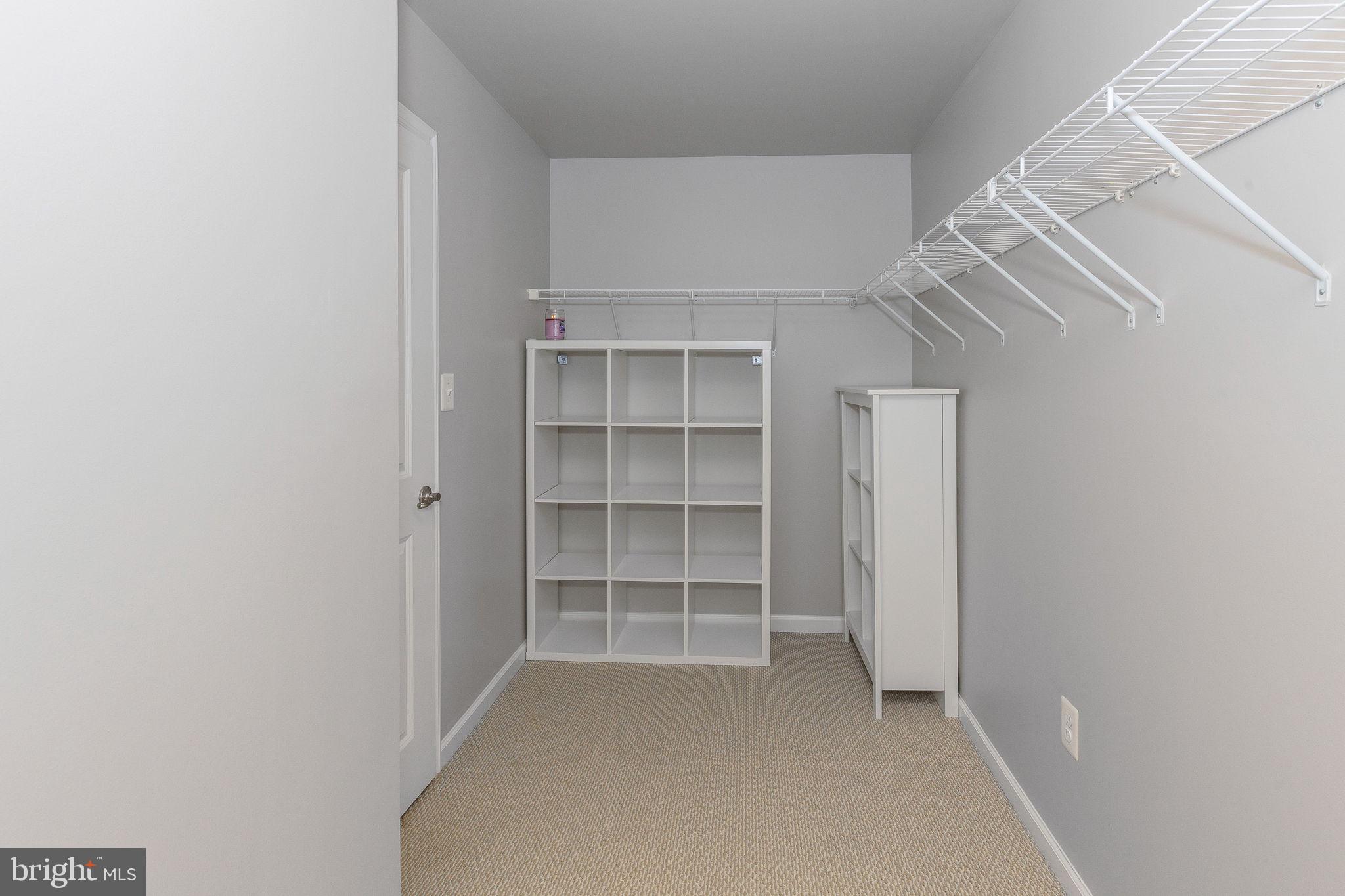 PLEASANT CHASE - Residential