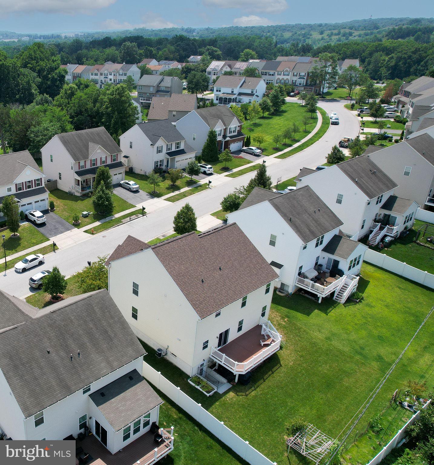 PLEASANT CHASE - Residential