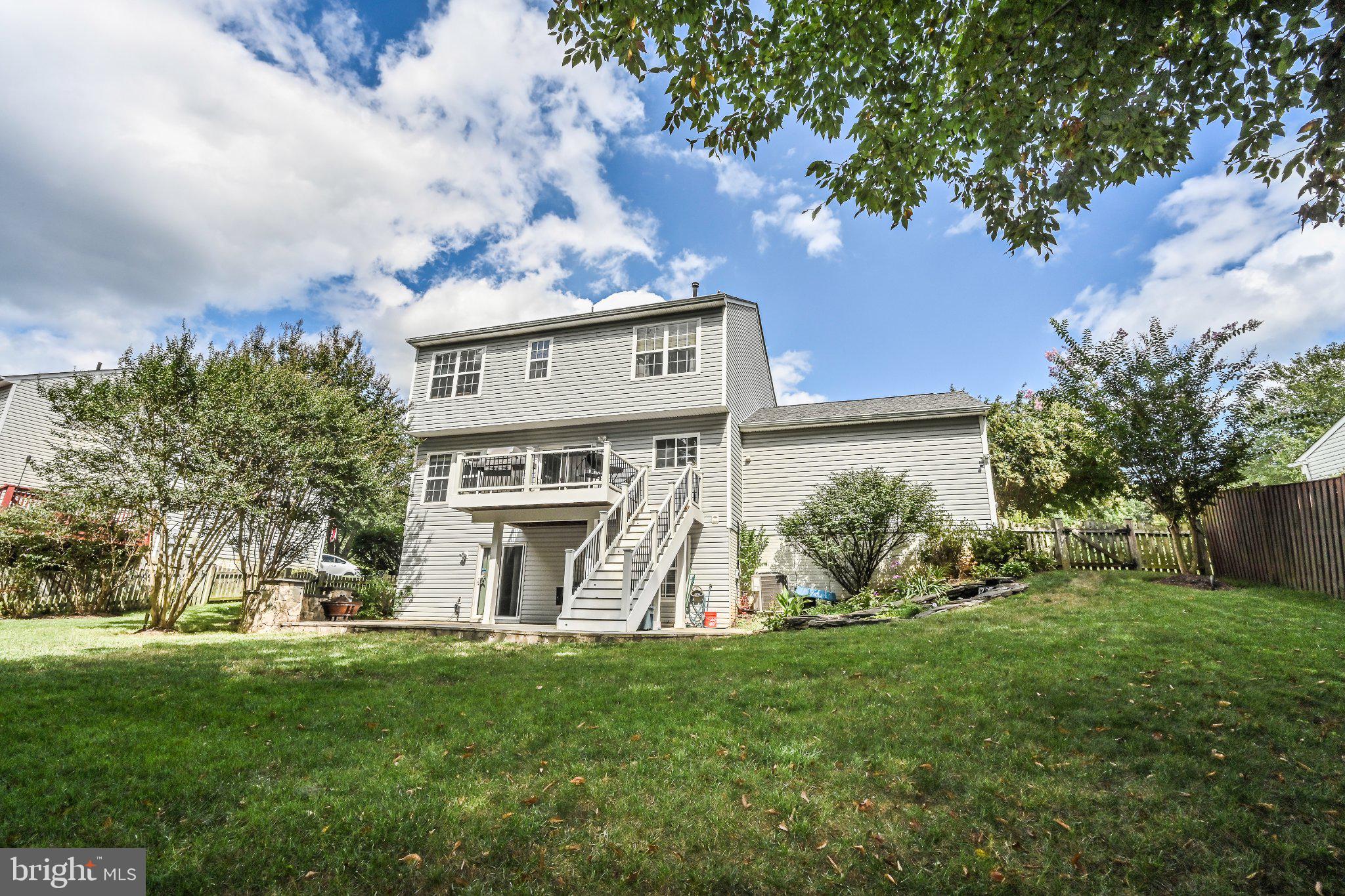 15000 SLIPPERY ELM COURT