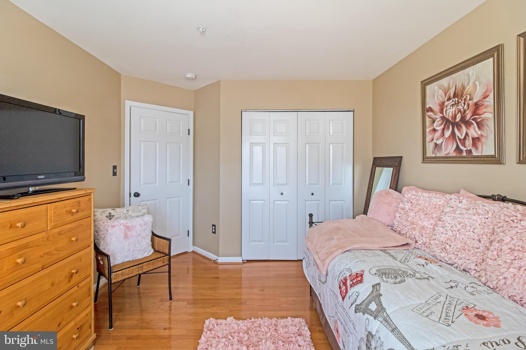 HENSON VALLEY - Residential