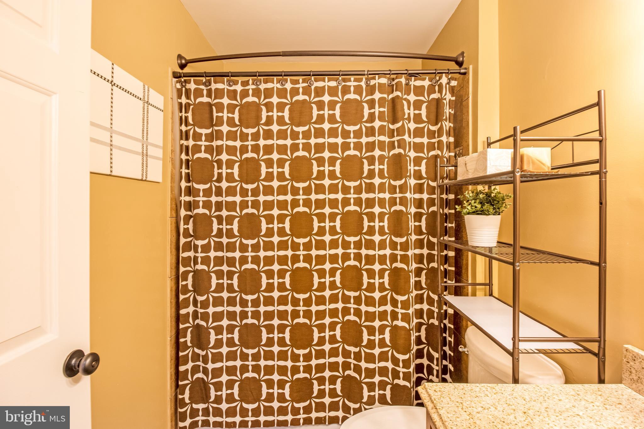 HENSON VALLEY - Residential