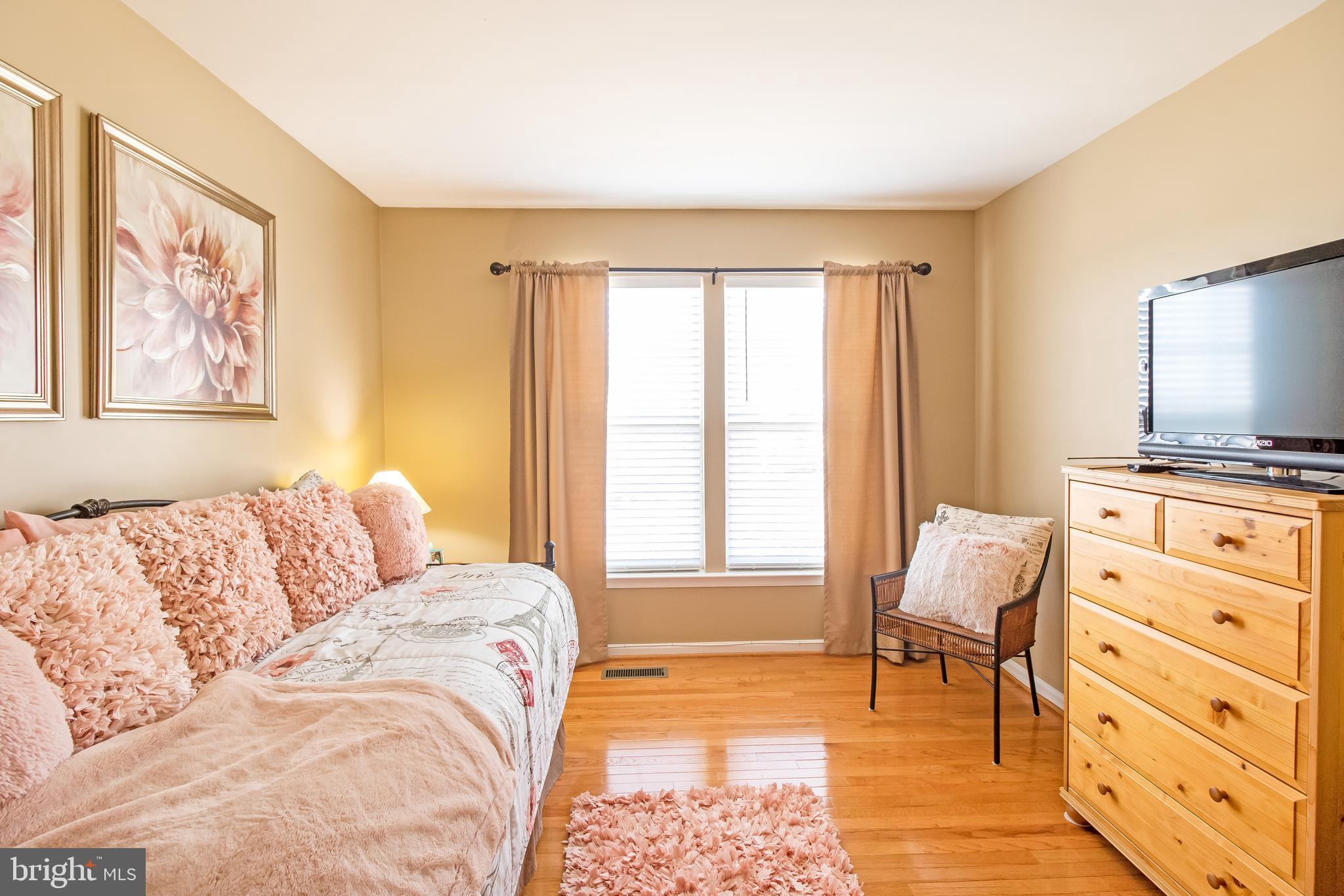 HENSON VALLEY - Residential