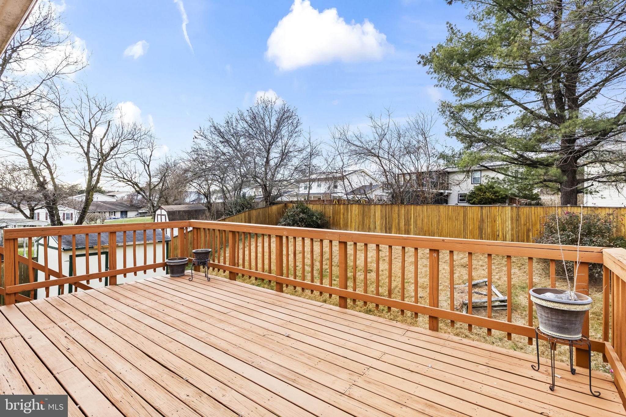 THE PROVINCES - Residential