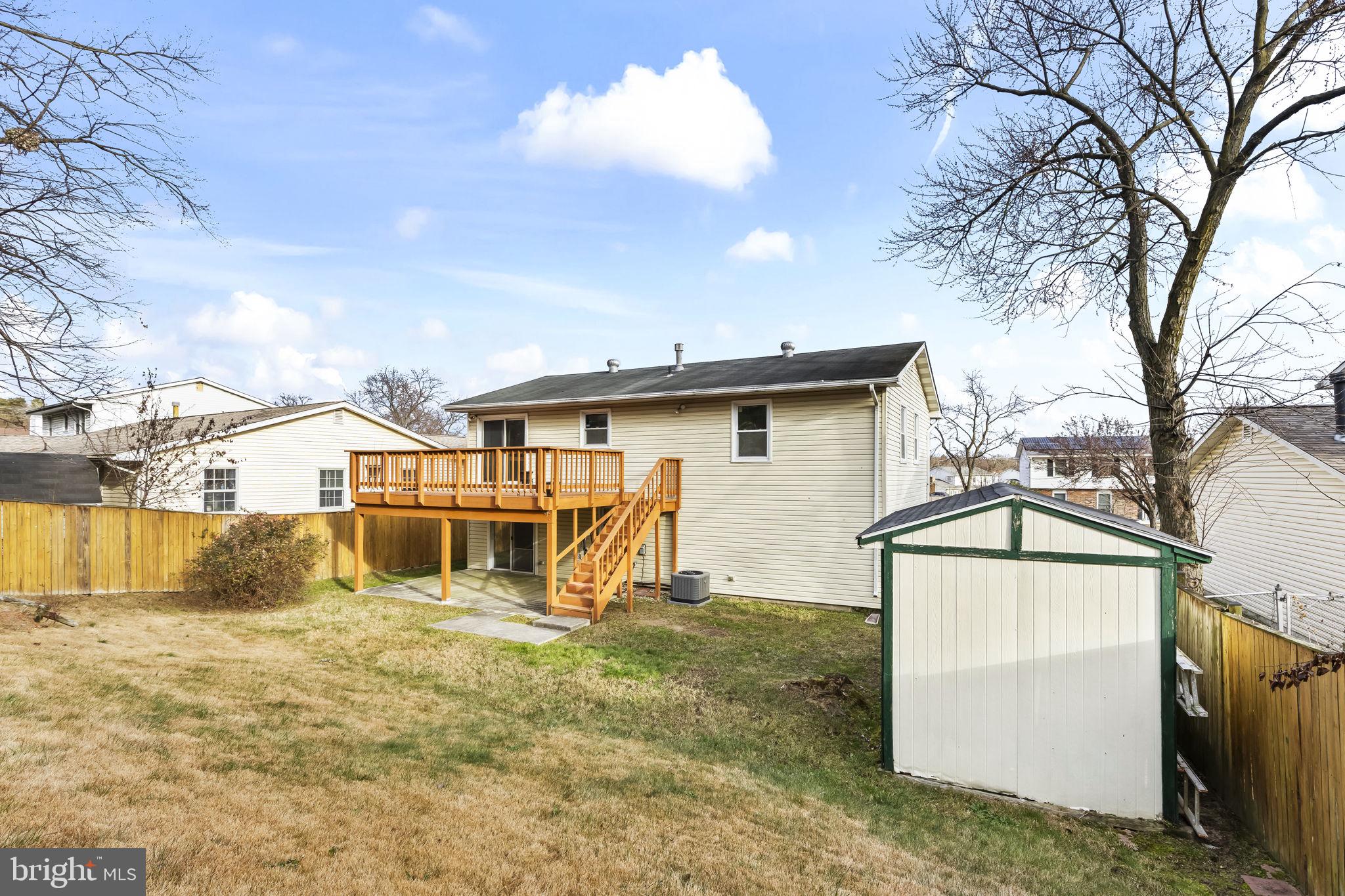 THE PROVINCES - Residential