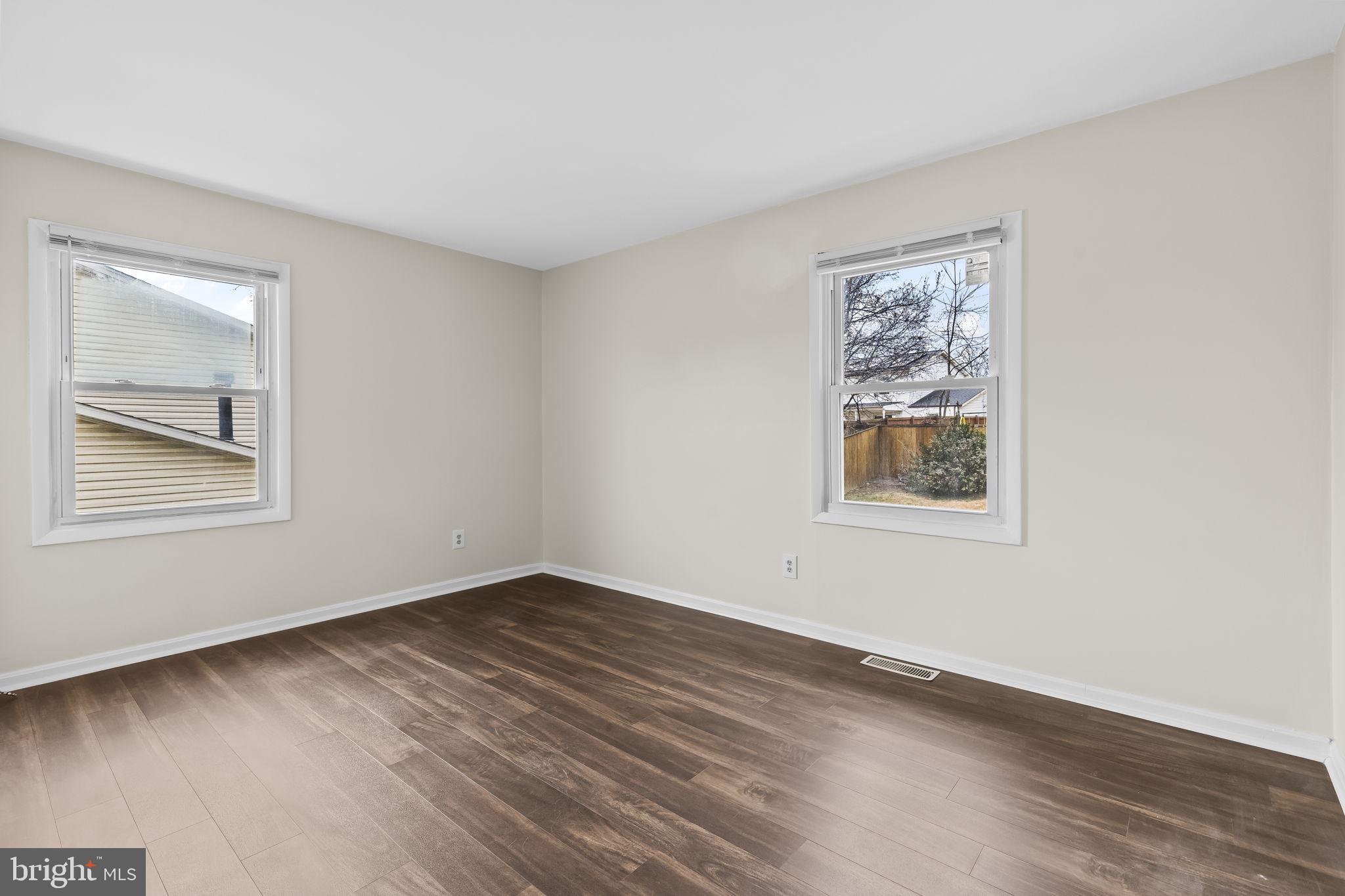 THE PROVINCES - Residential