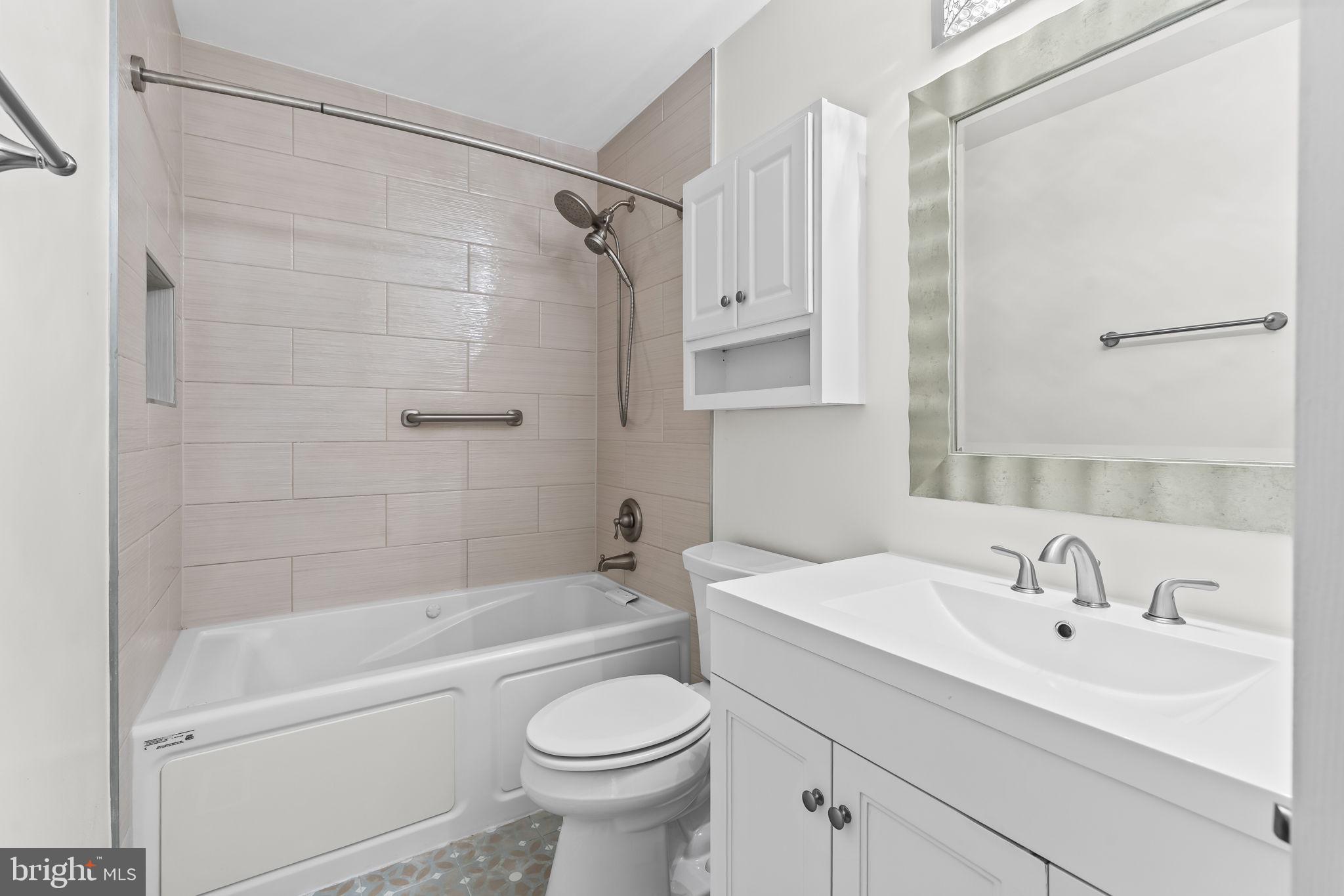 THE PROVINCES - Residential