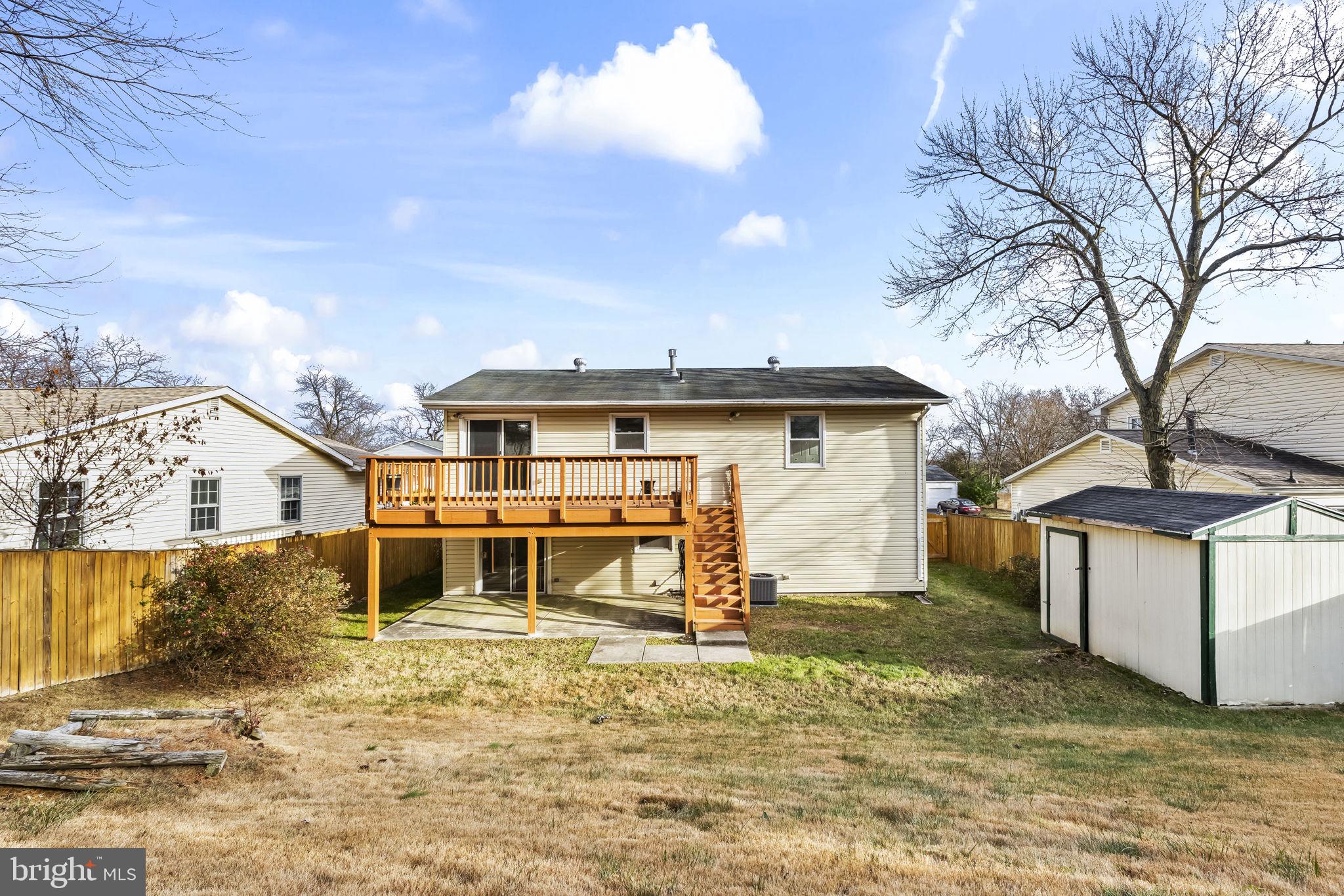 THE PROVINCES - Residential