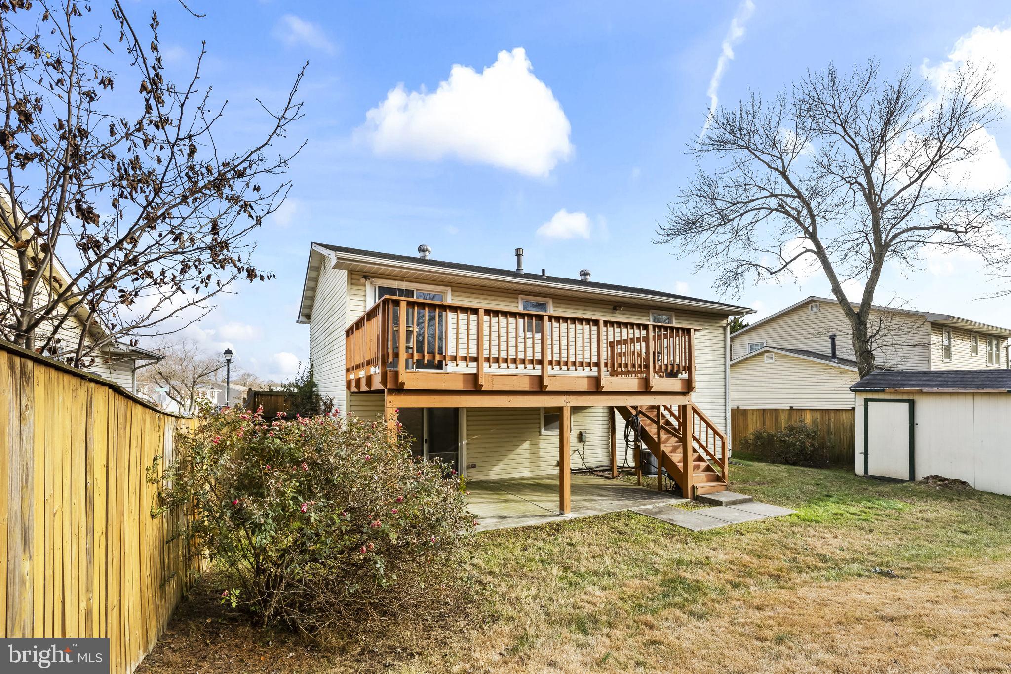 THE PROVINCES - Residential