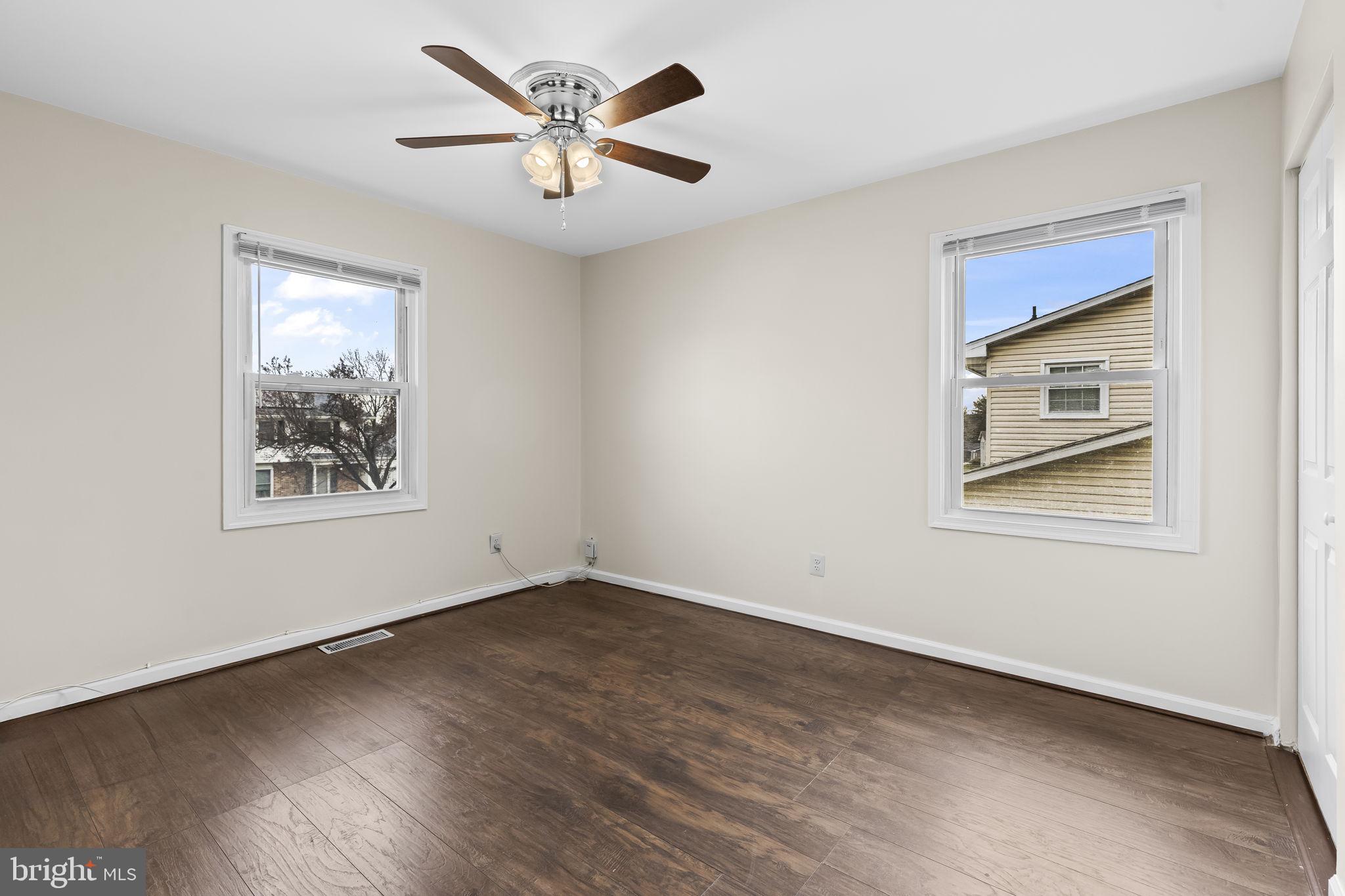 THE PROVINCES - Residential