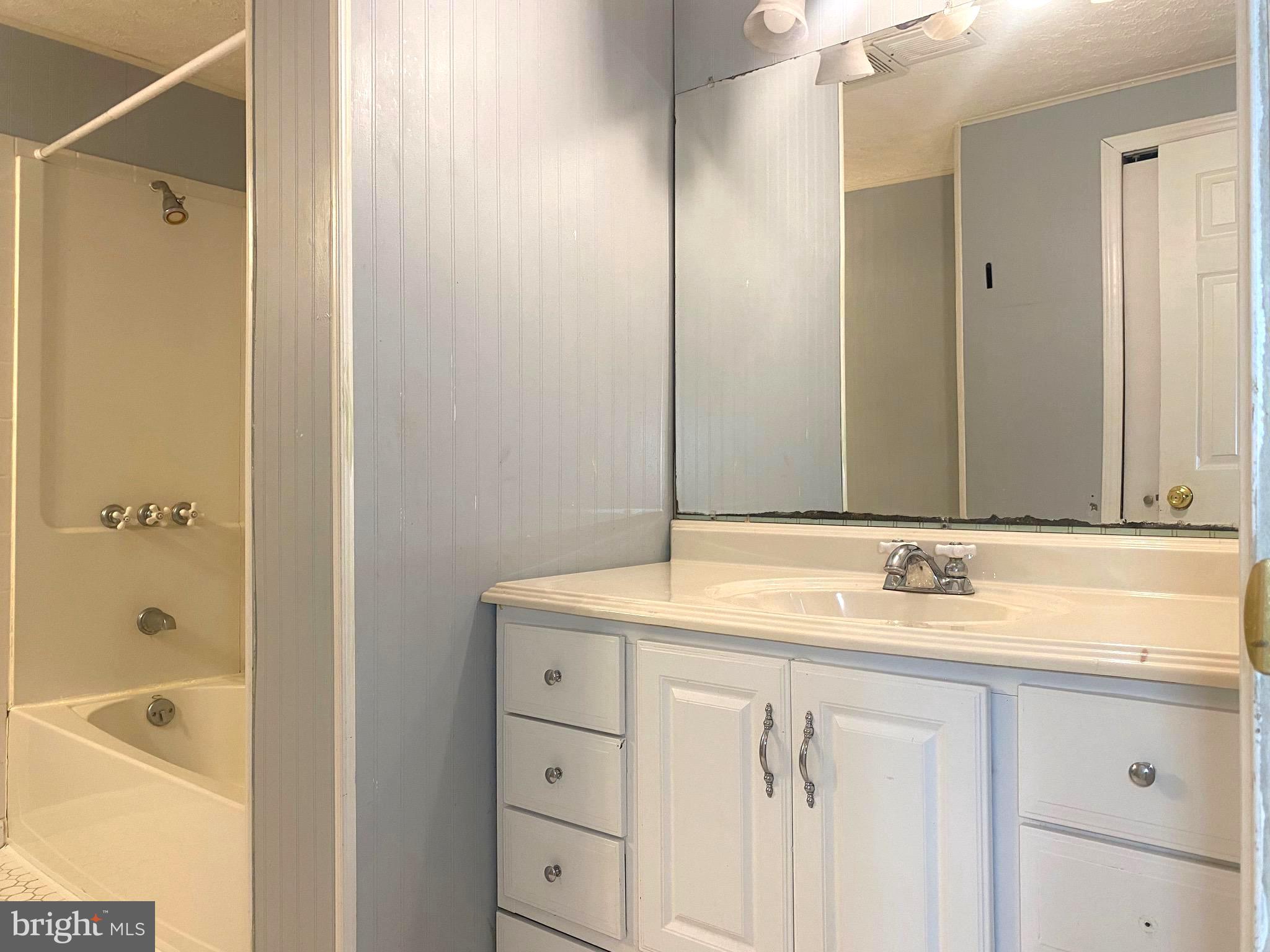 MEADOWBROOK AT BELAIR - Residential