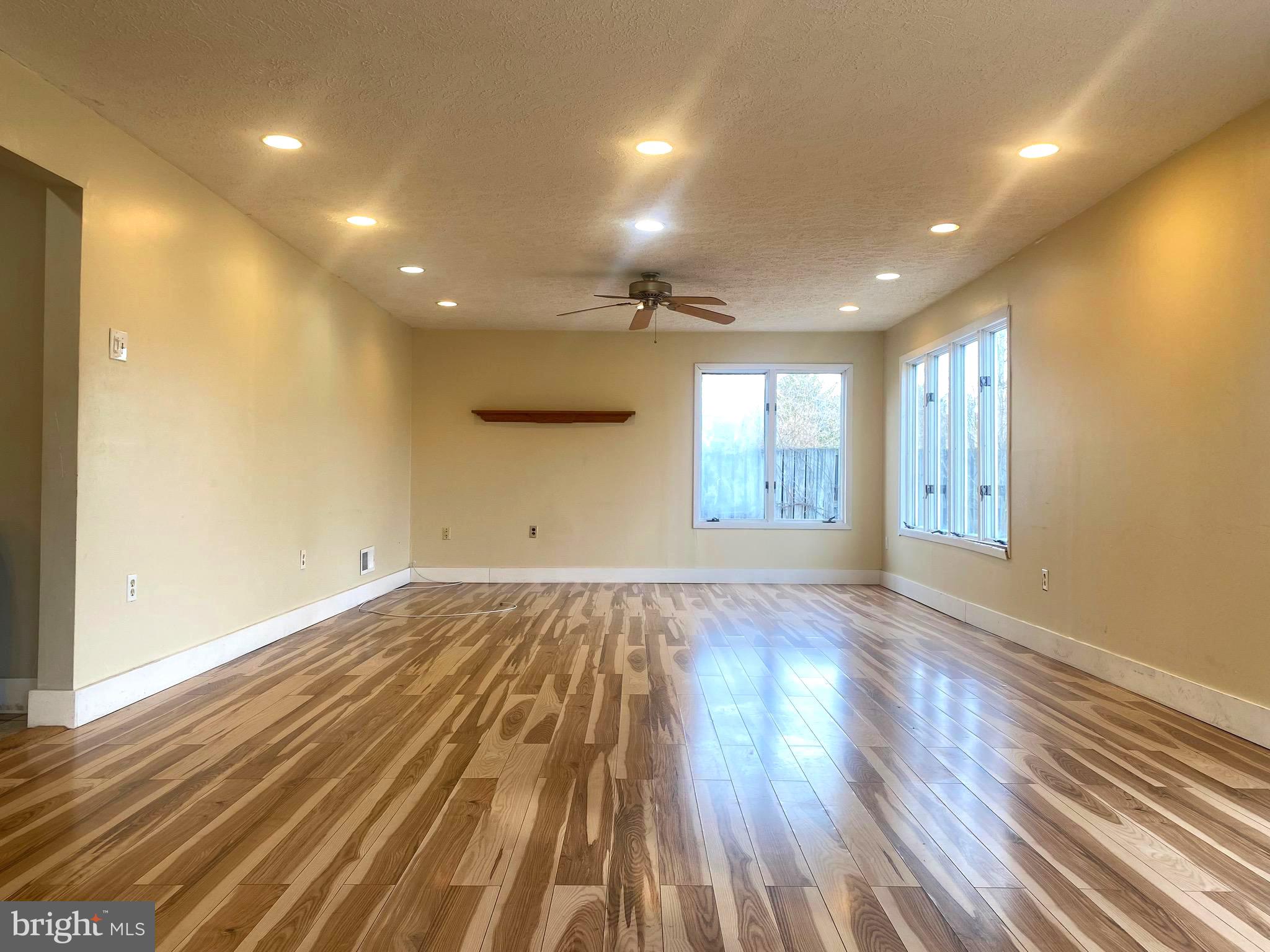 MEADOWBROOK AT BELAIR - Residential