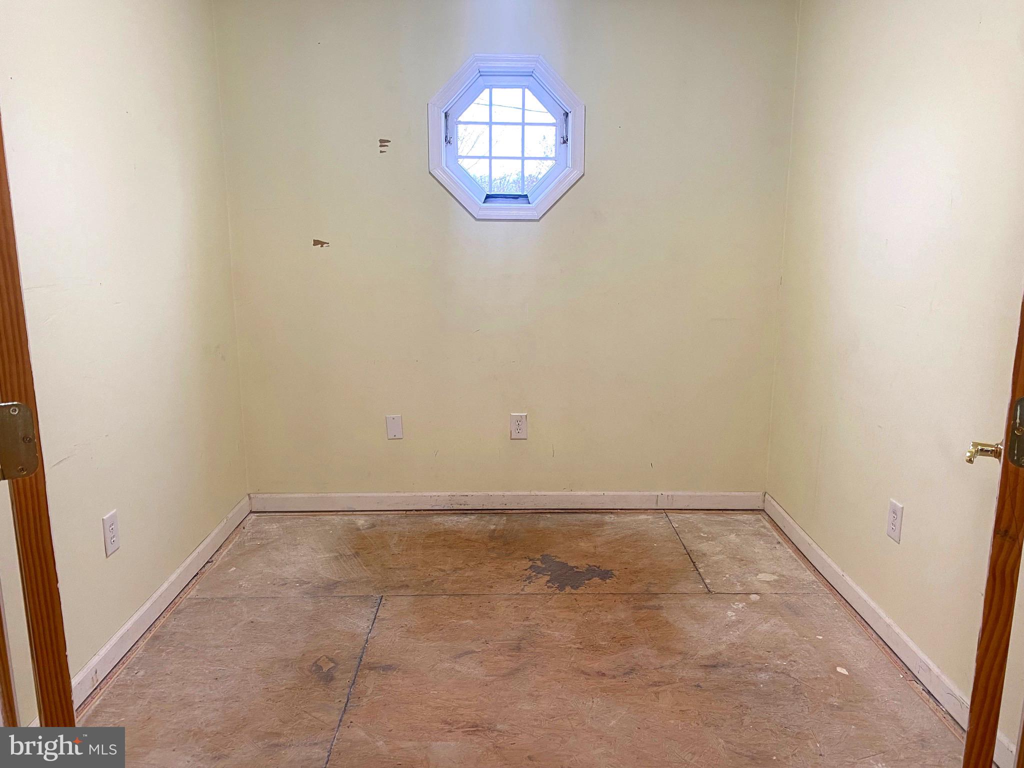 MEADOWBROOK AT BELAIR - Residential