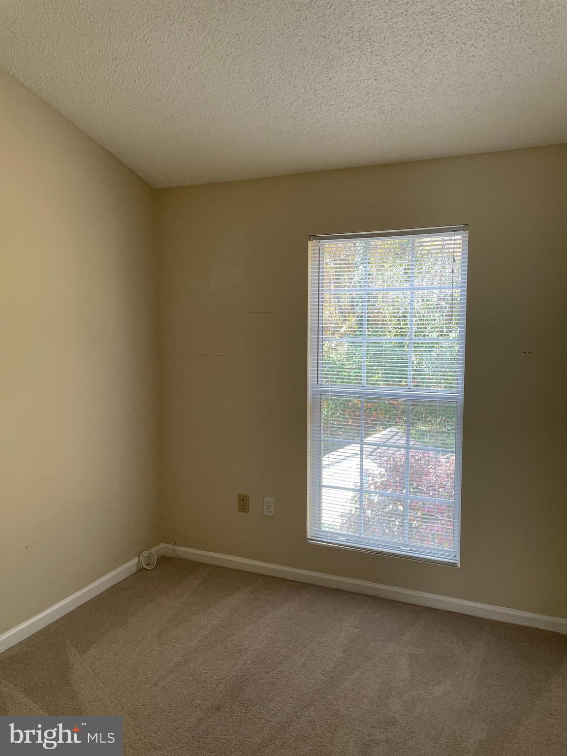 WOODSTONE - Residential Lease