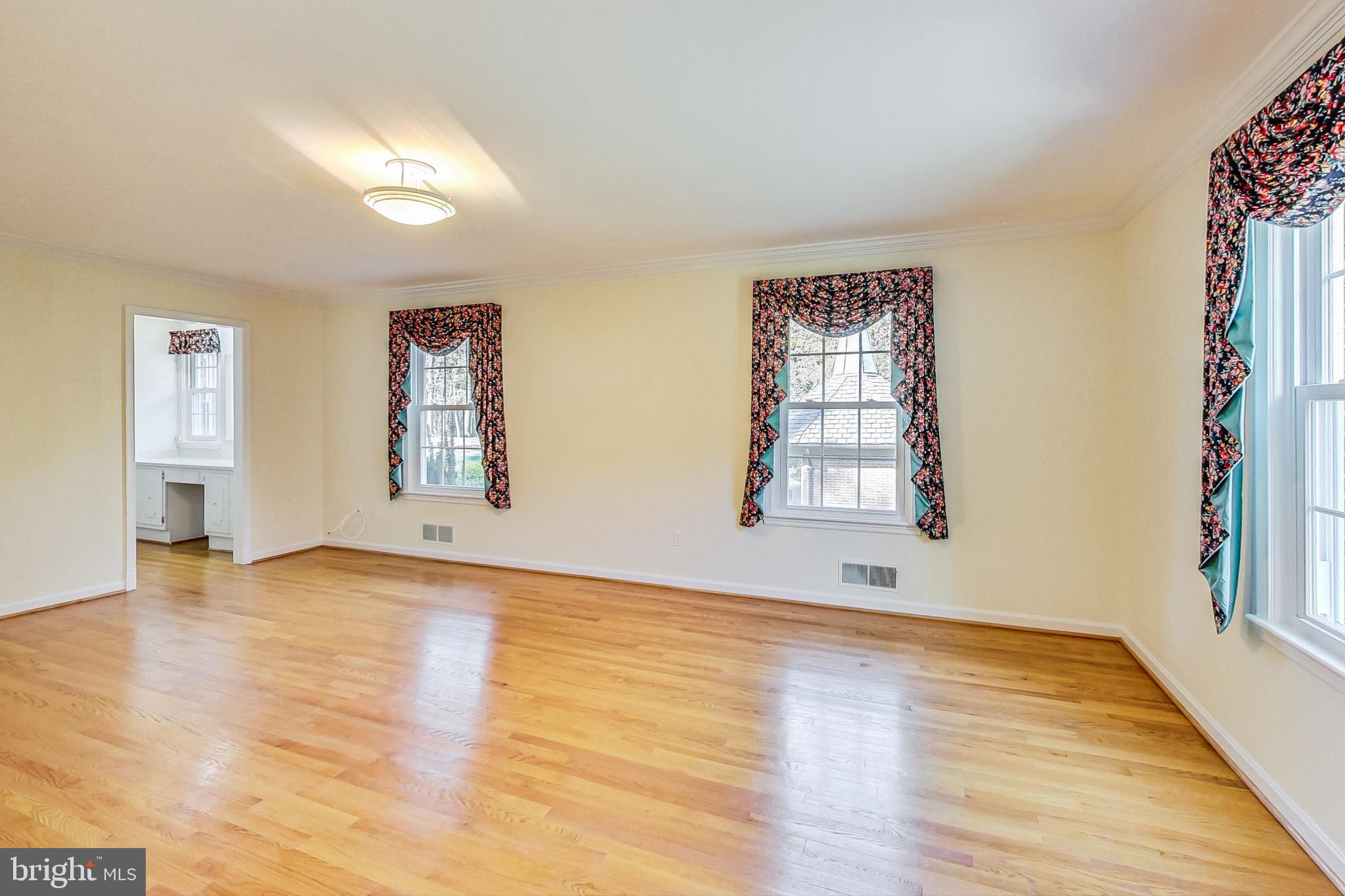 GREAT FALLS ESTATES - Residential