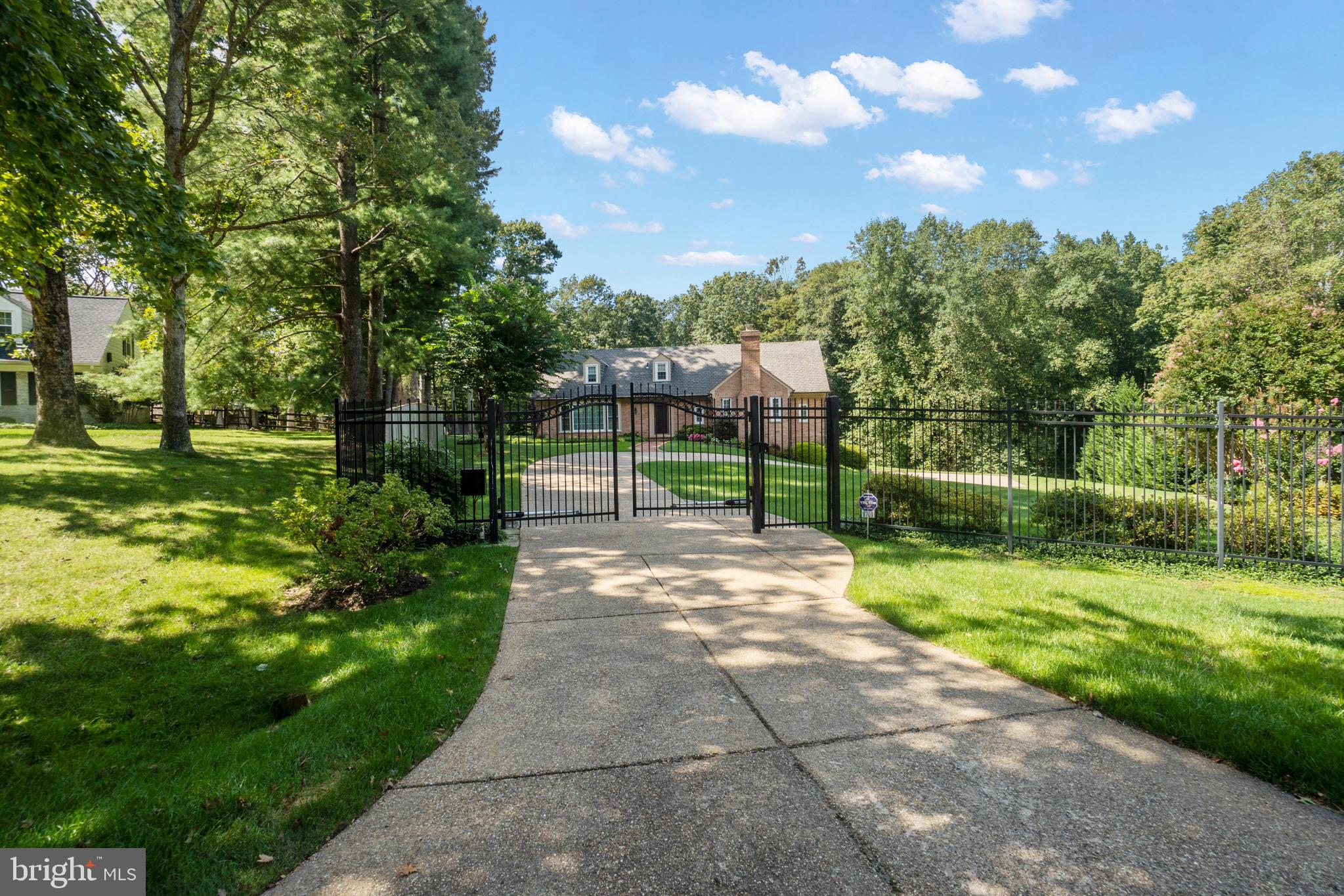 GREAT FALLS ESTATES - Residential