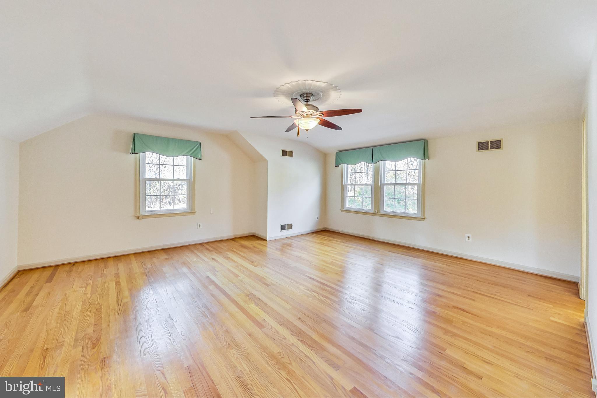 GREAT FALLS ESTATES - Residential