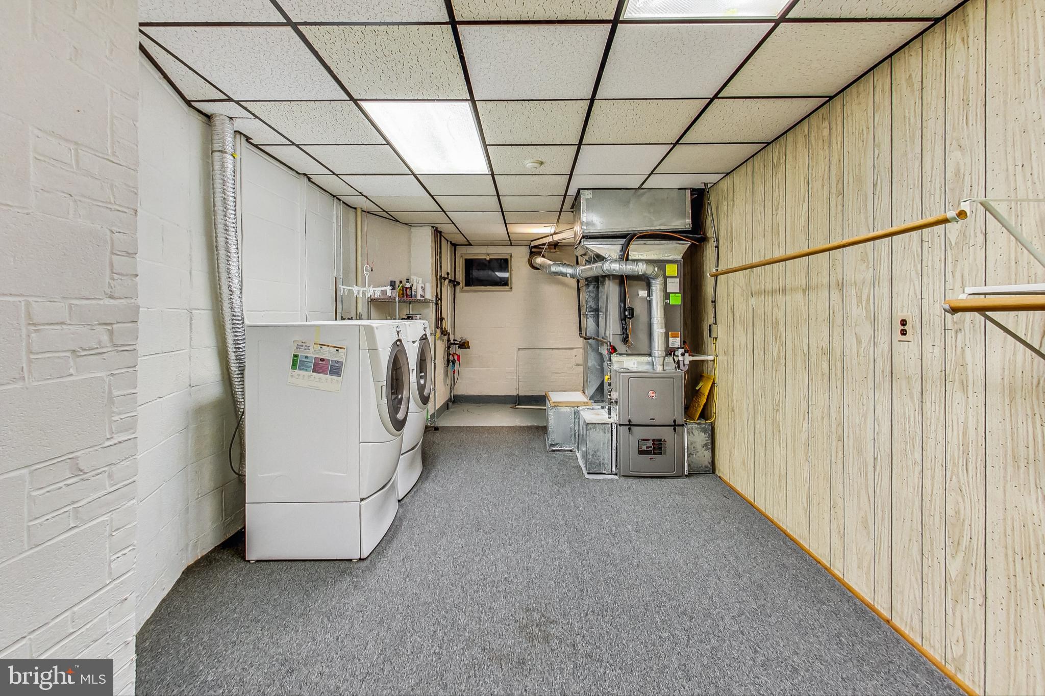 GREAT FALLS ESTATES - Residential