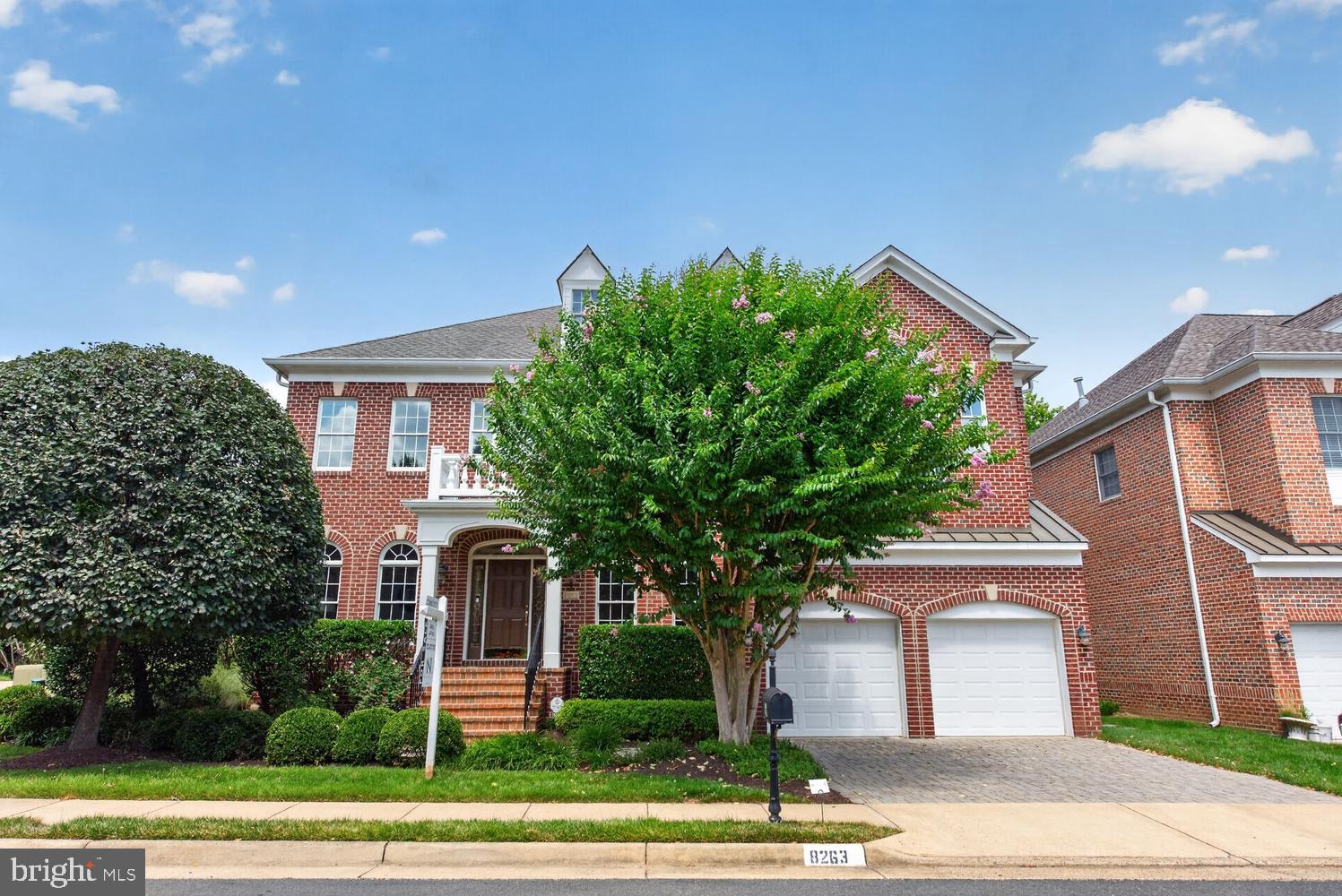 8263 TRAILWOOD COURT