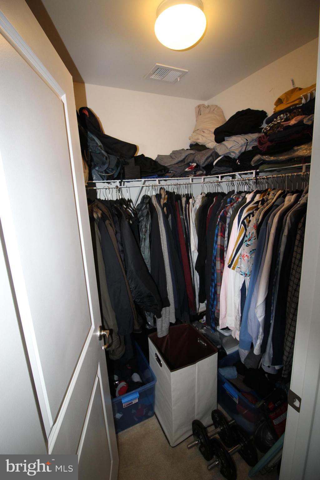 FIELDCREST GLEN - Residential