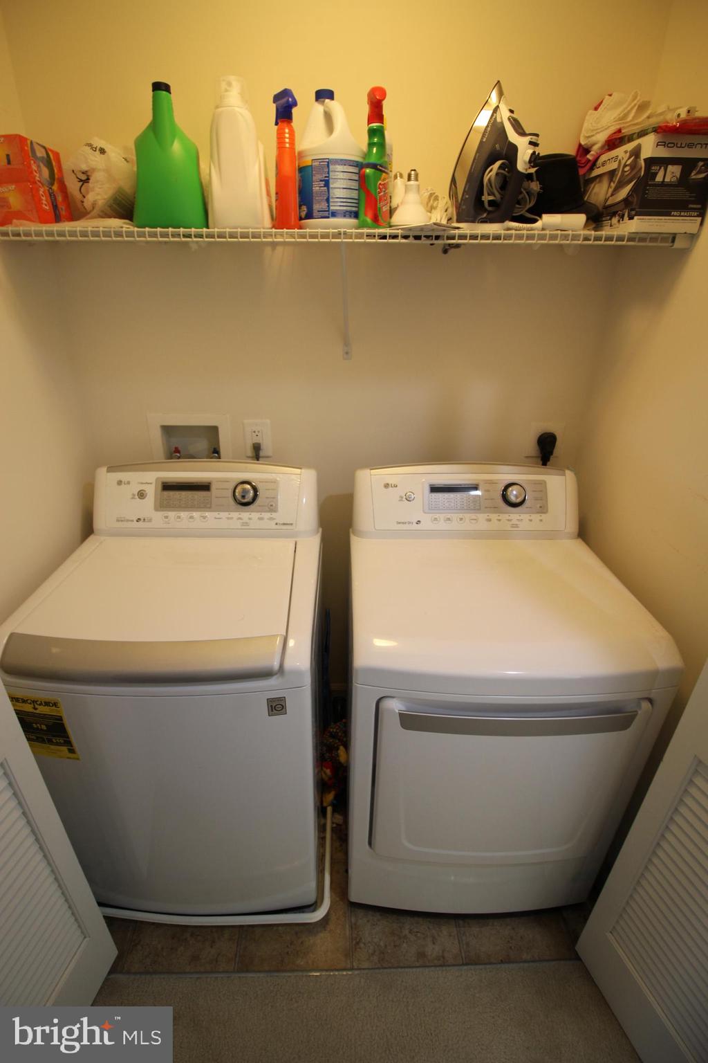 FIELDCREST GLEN - Residential