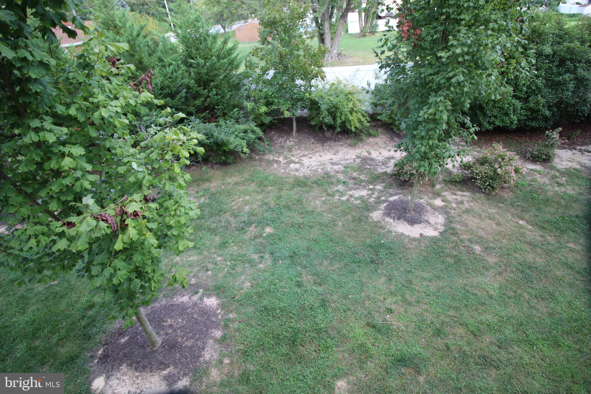 FIELDCREST GLEN - Residential