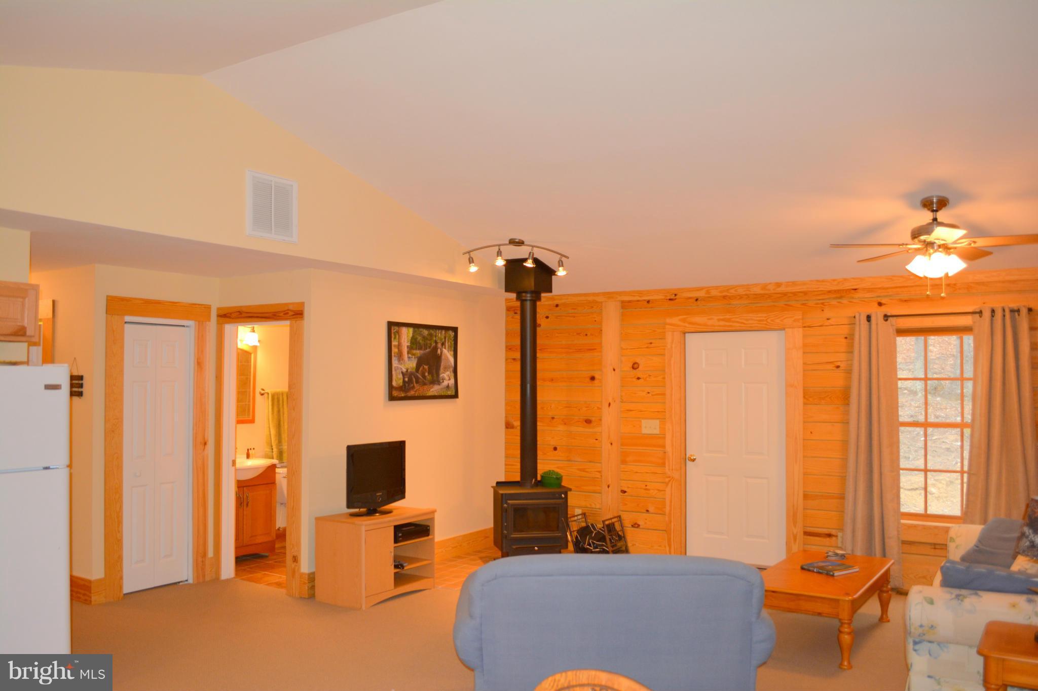 HIDDEN PASS - Residential