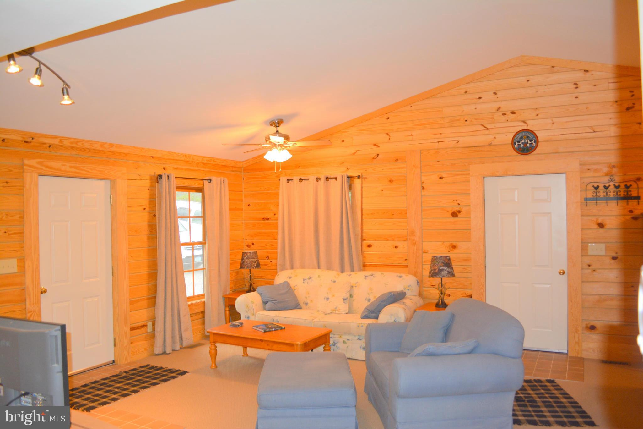 HIDDEN PASS - Residential