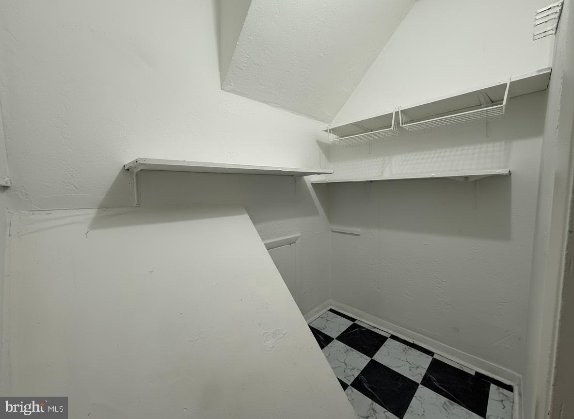 OVERBROOK PARK - Residential Income