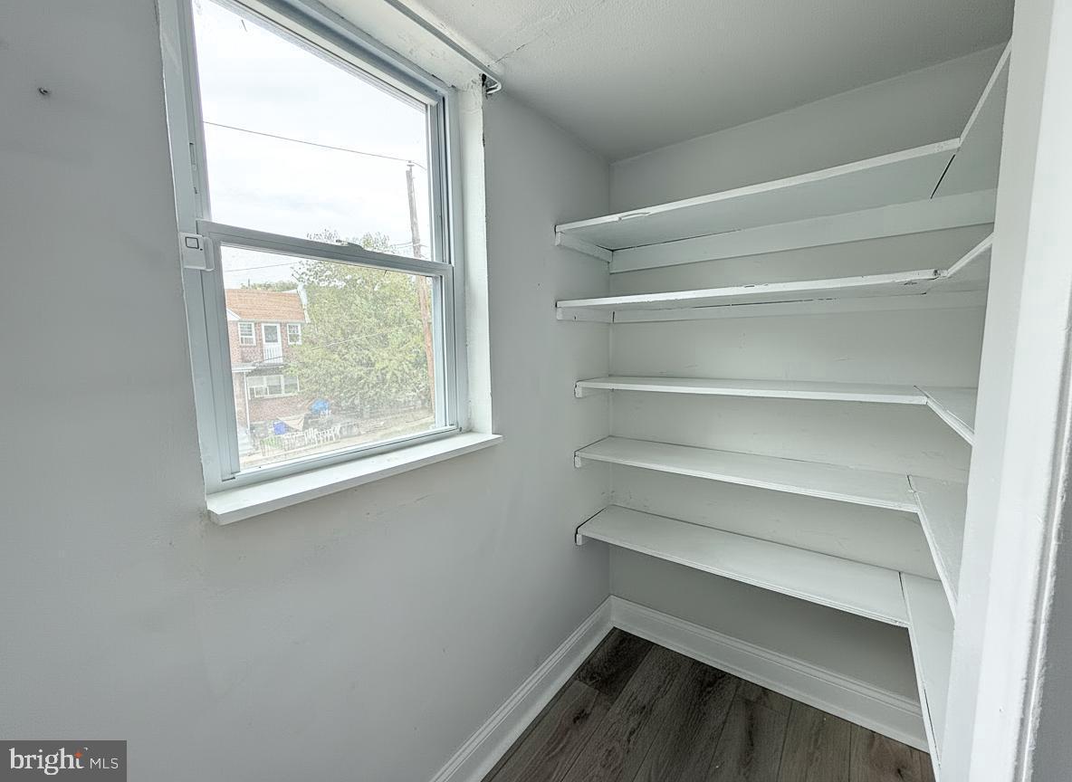 OVERBROOK PARK - Residential Income