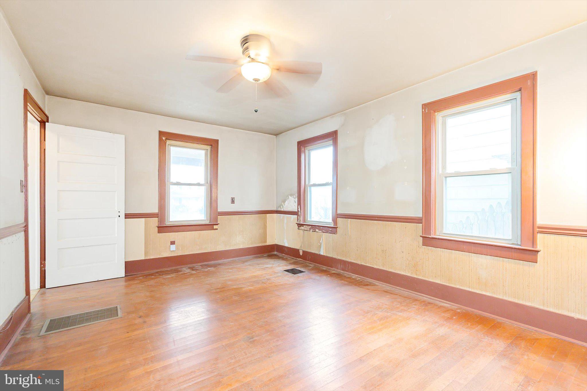 MARTINSBURG CORP - Residential