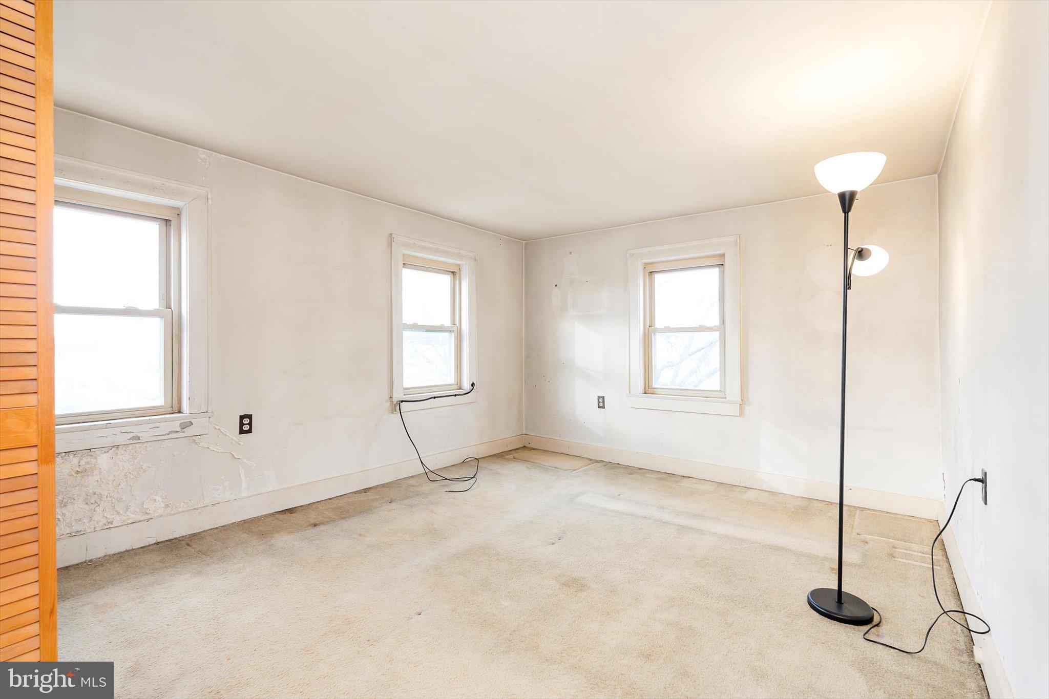 MARTINSBURG CORP - Residential