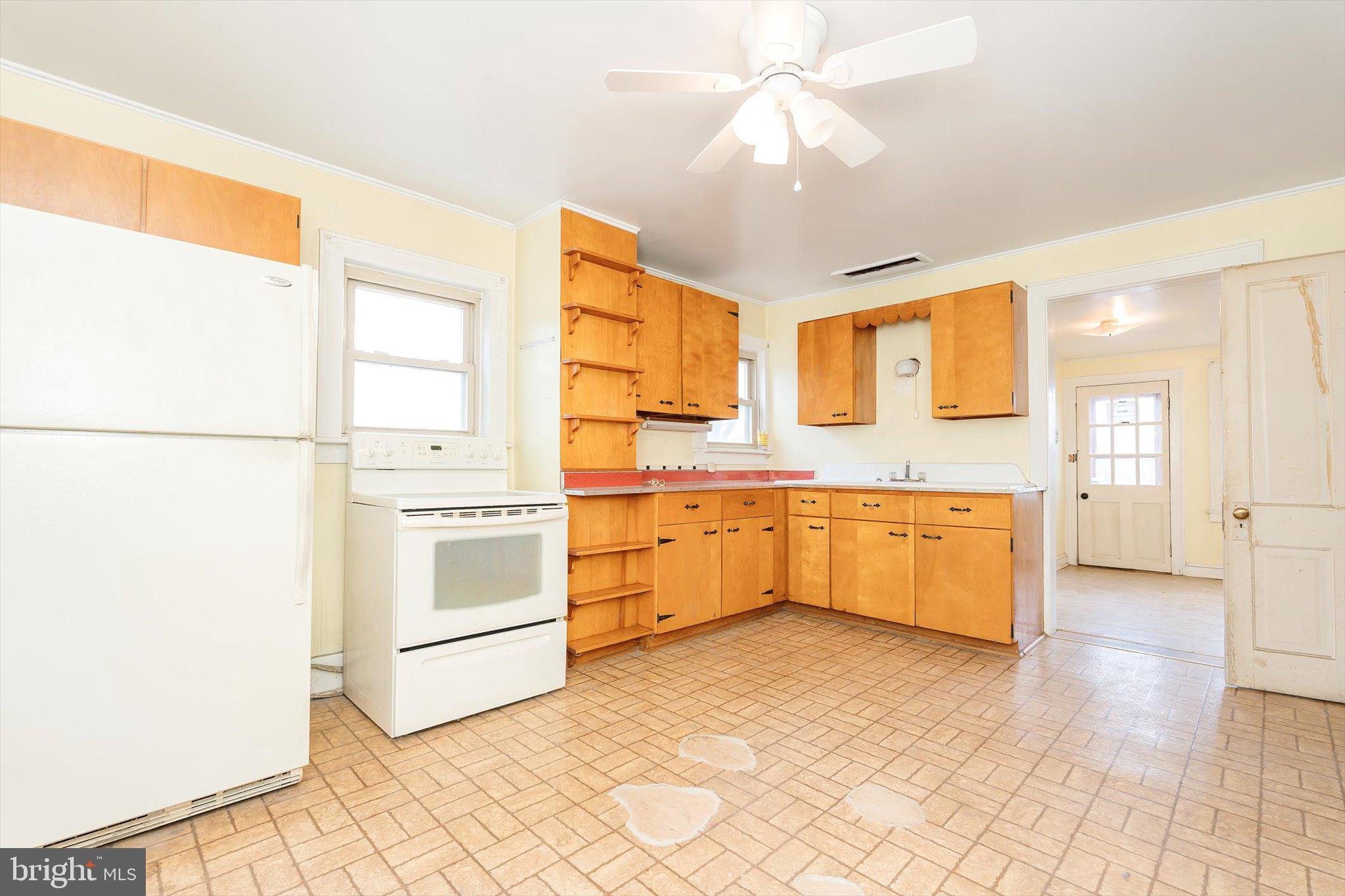 MARTINSBURG CORP - Residential