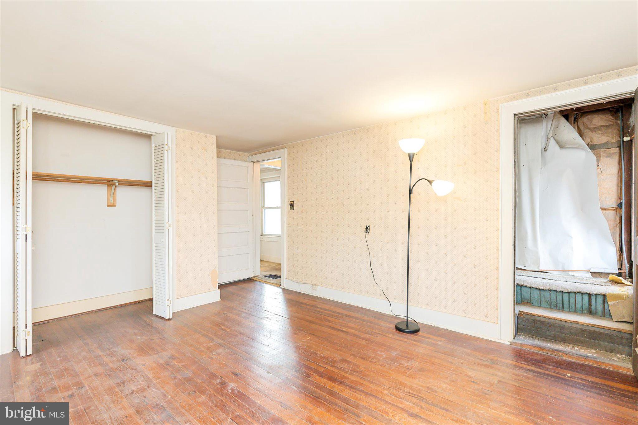 MARTINSBURG CORP - Residential