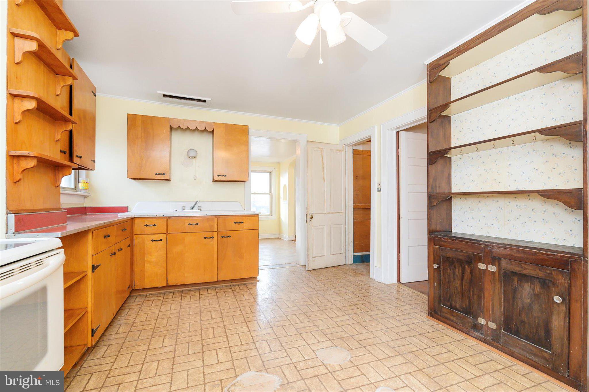 MARTINSBURG CORP - Residential