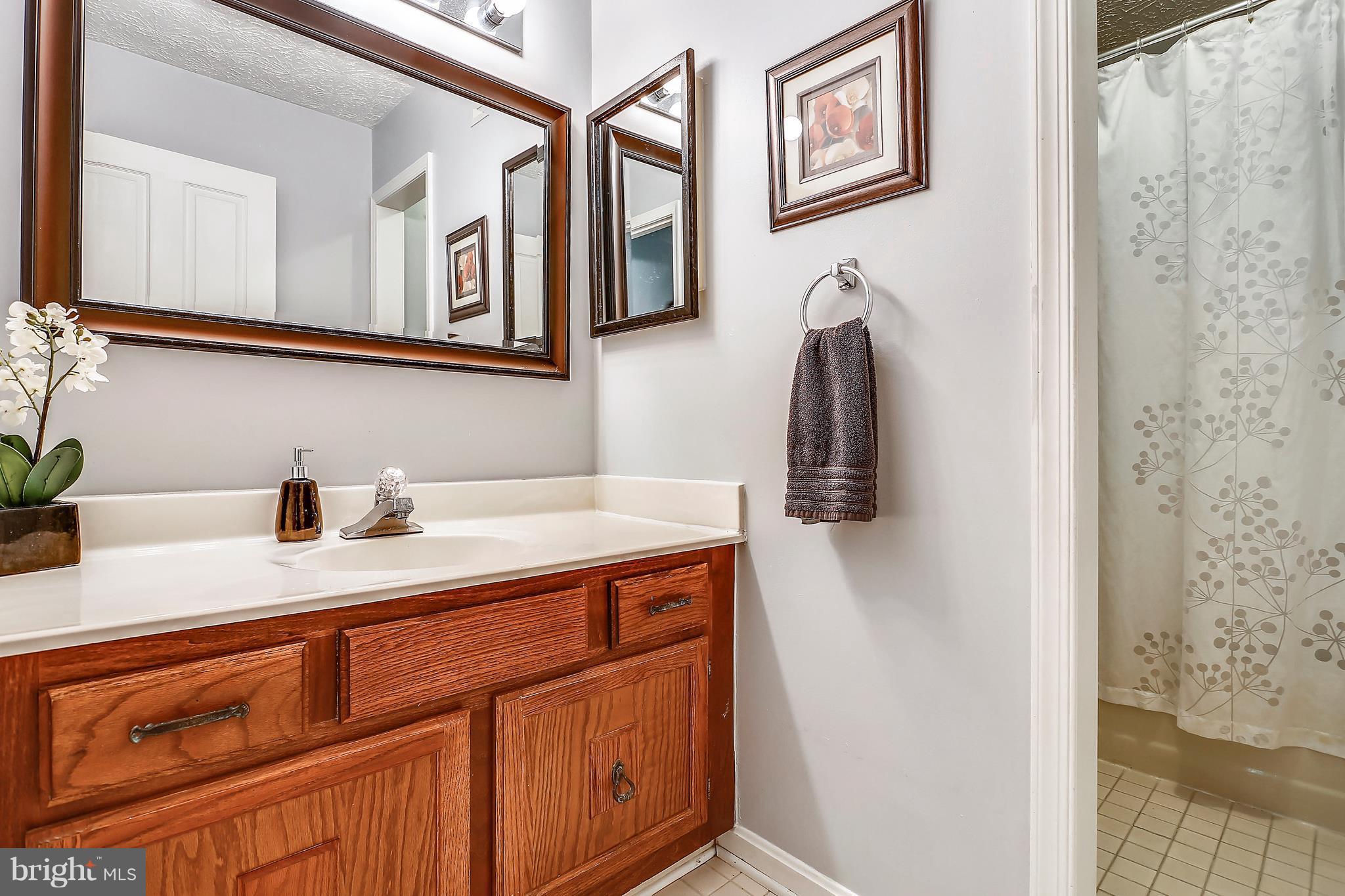 BOWLING BROOK FARMS - Residential