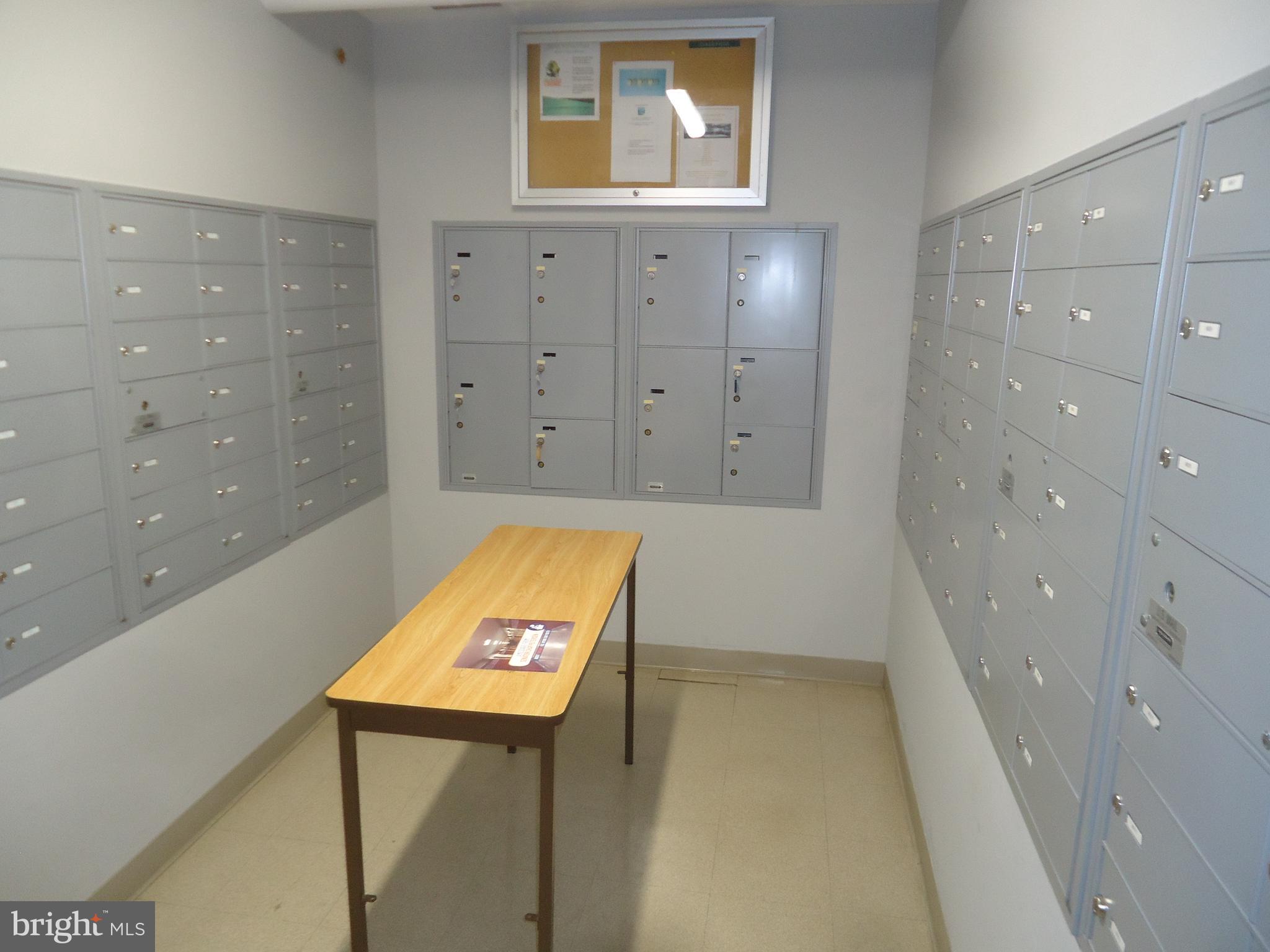 MADISON CONDOMINIUM - Residential