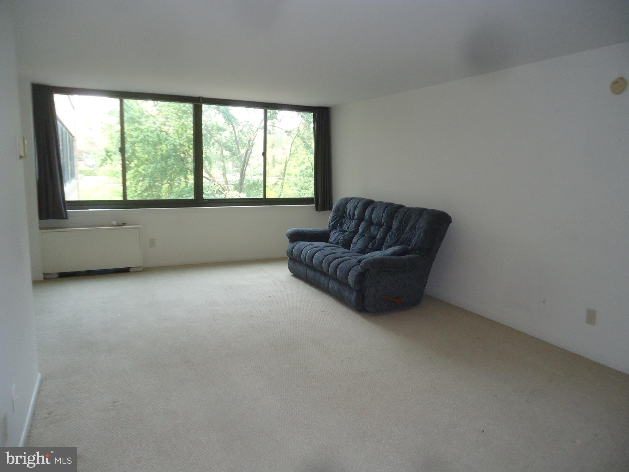 MADISON CONDOMINIUM - Residential