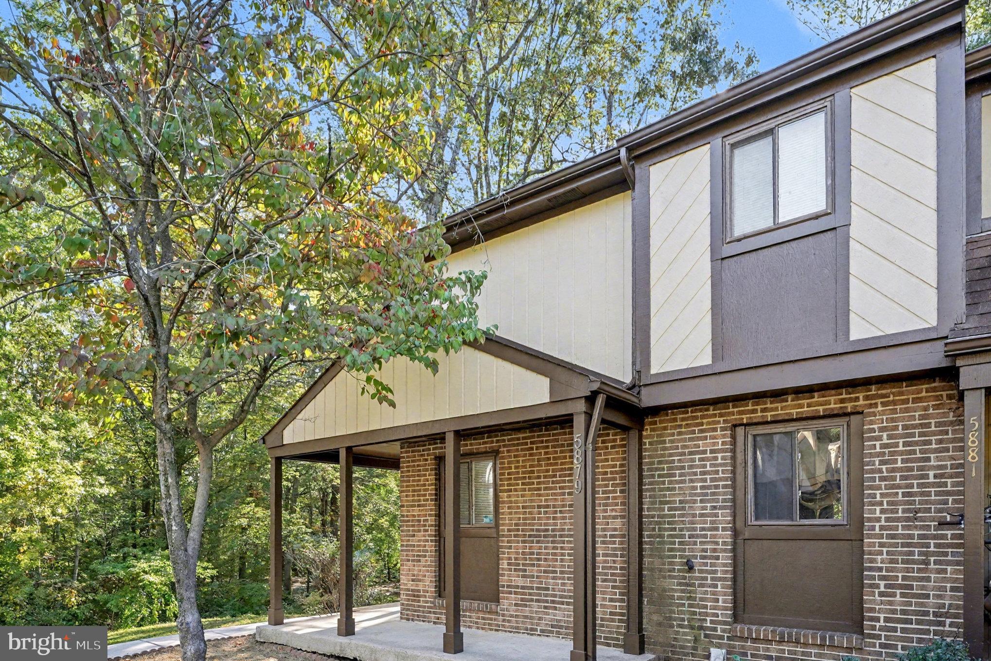 5879 JACKSONS OAK COURT