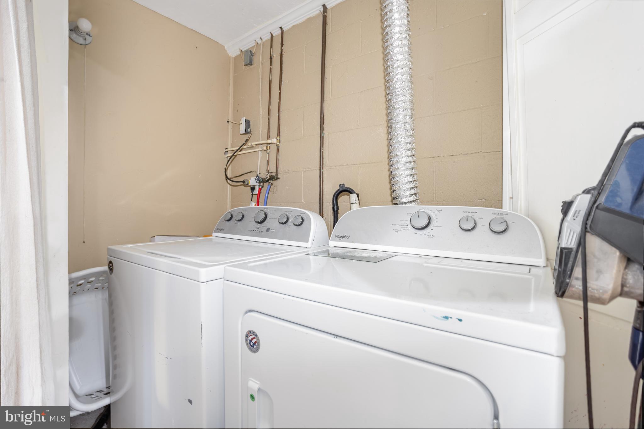 STEEPLE CHASE - Residential