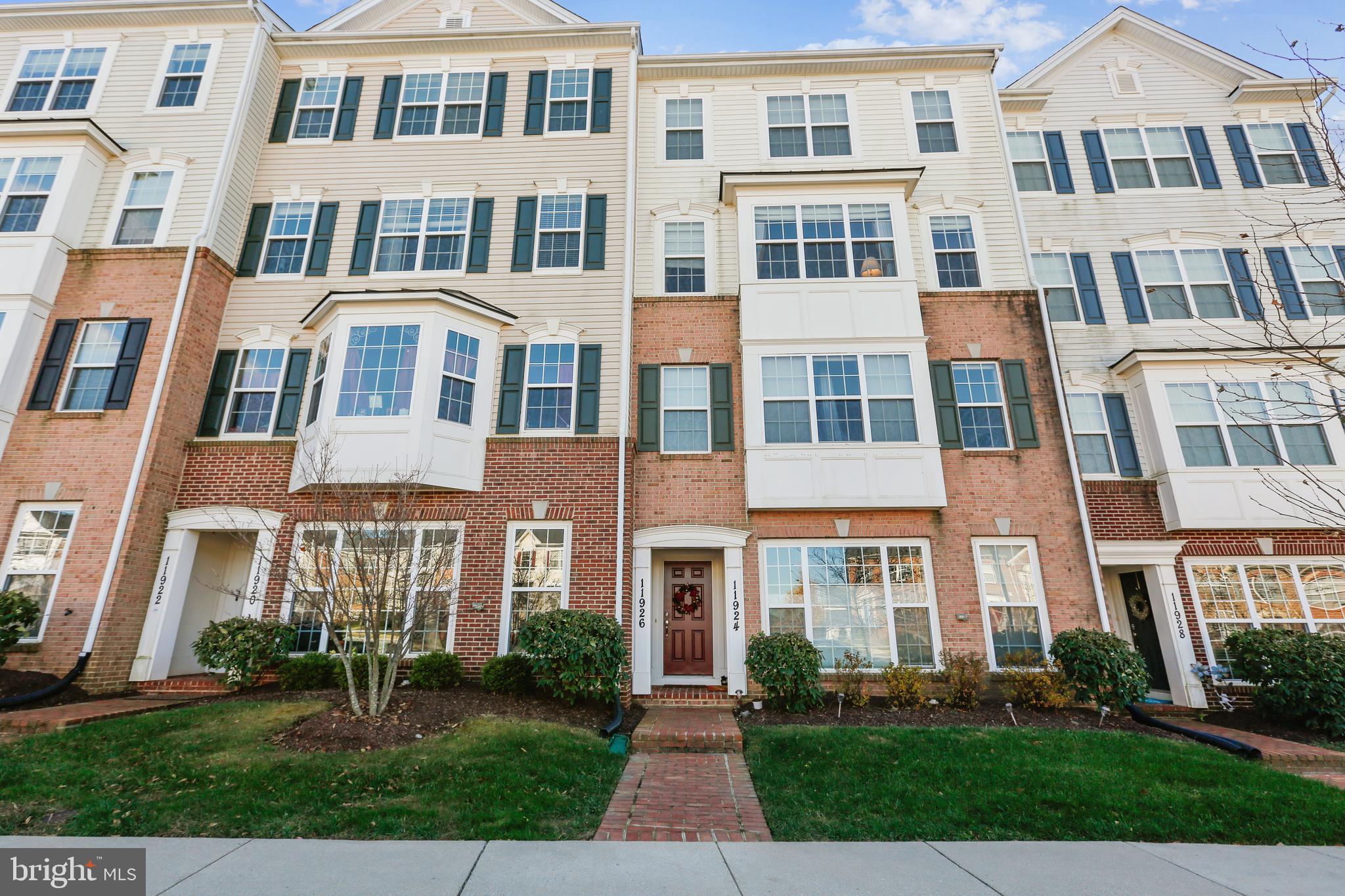 Are you in the market for a beautiful 2 level condo with a 1 car garage & convenient to shopping & transportation? Look no further, because this home is turn key and ready for you. As you enter the home on the ground level to the foyer. Then head up stair to the main level (this is a Top Unit) and you open up to a huge light filled great room. The is set up as the dining room, living room and a great space for an office. There is also a half bath. Rounding out the rest of the main level is the kitchen with table space & large island, a big family room with electric fireplace. Just off the kitchen is a large slider out to a nice deck. The upstairs offer 3 bedrooms and 2 full baths. The master suite is very spacious with a 4 piece bath with dual vanity and a large walk in closet. The rest of the upstairs has a laundry closet, full bath & 2 more bedrooms. Be sure to check out the video tour.