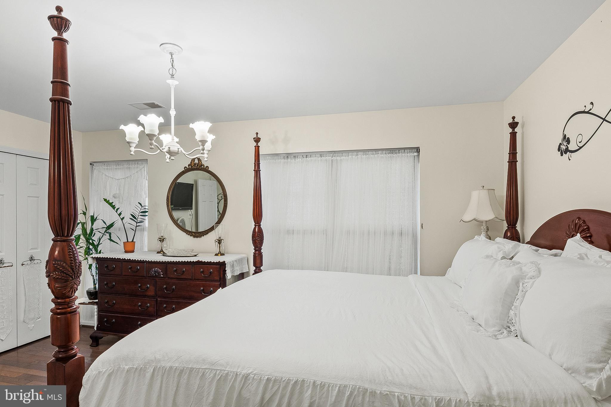 QUAIL RUN SOUTH - Residential