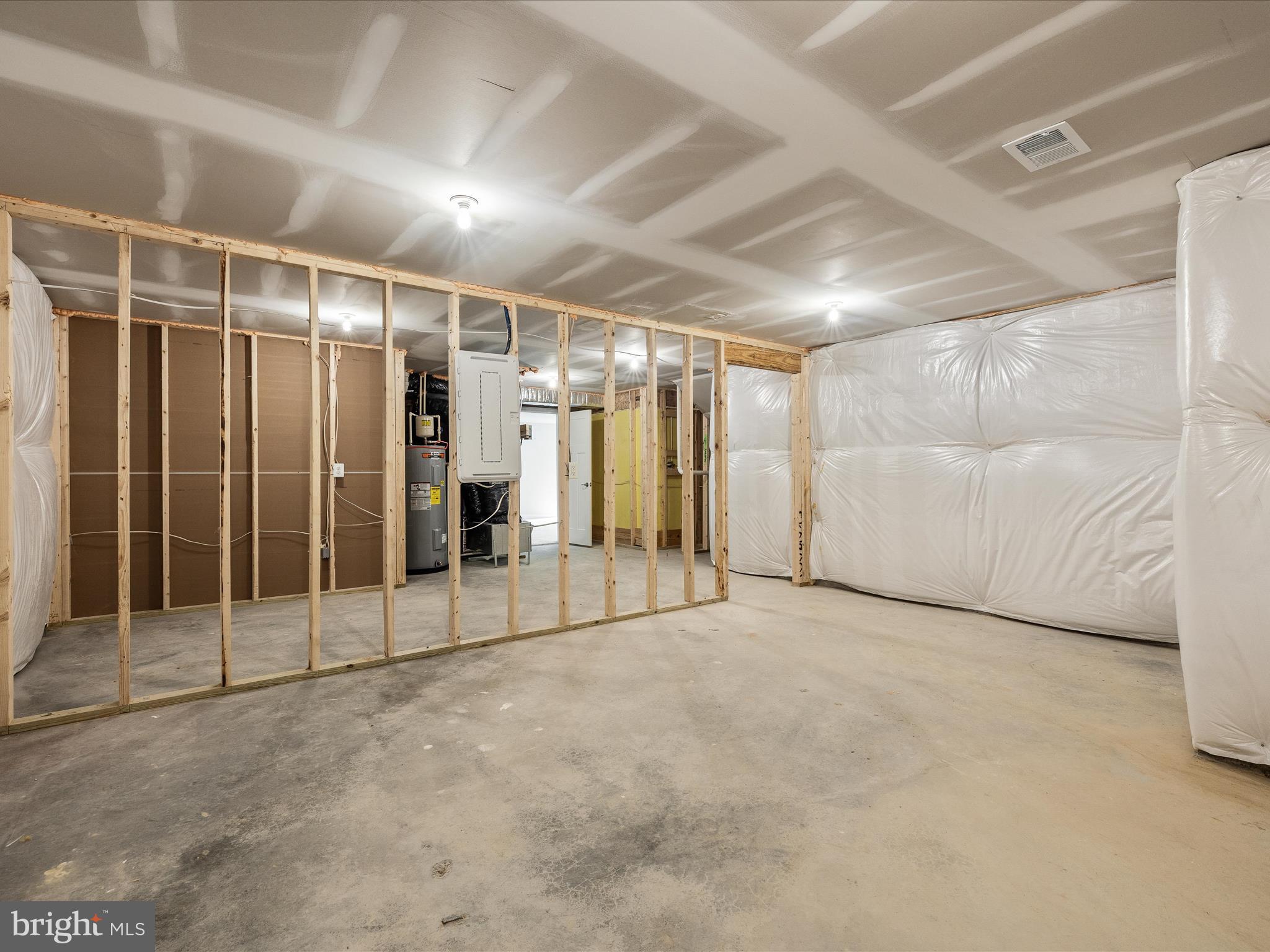 SOUTH BROOK - Residential