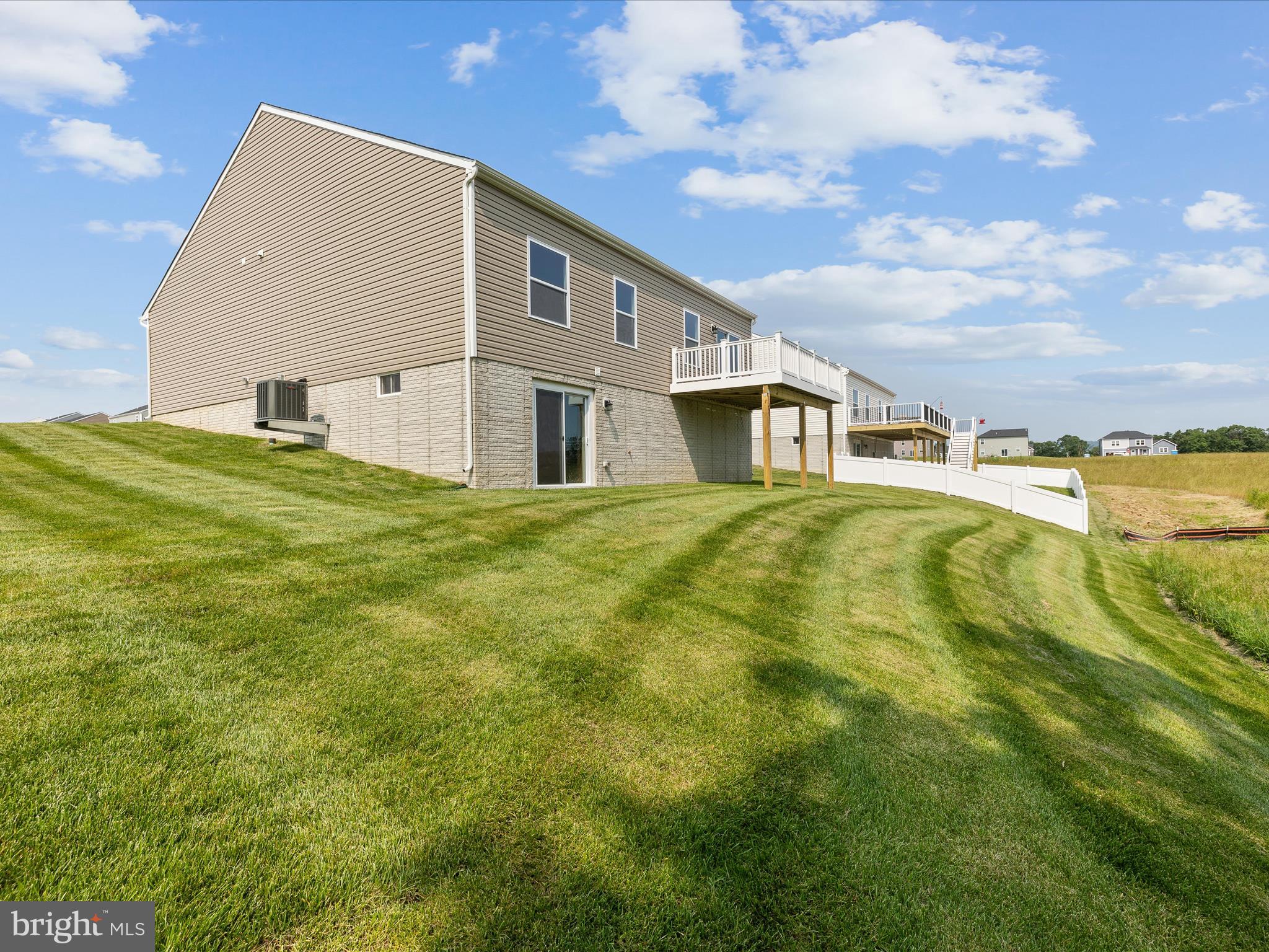 SOUTH BROOK - Residential