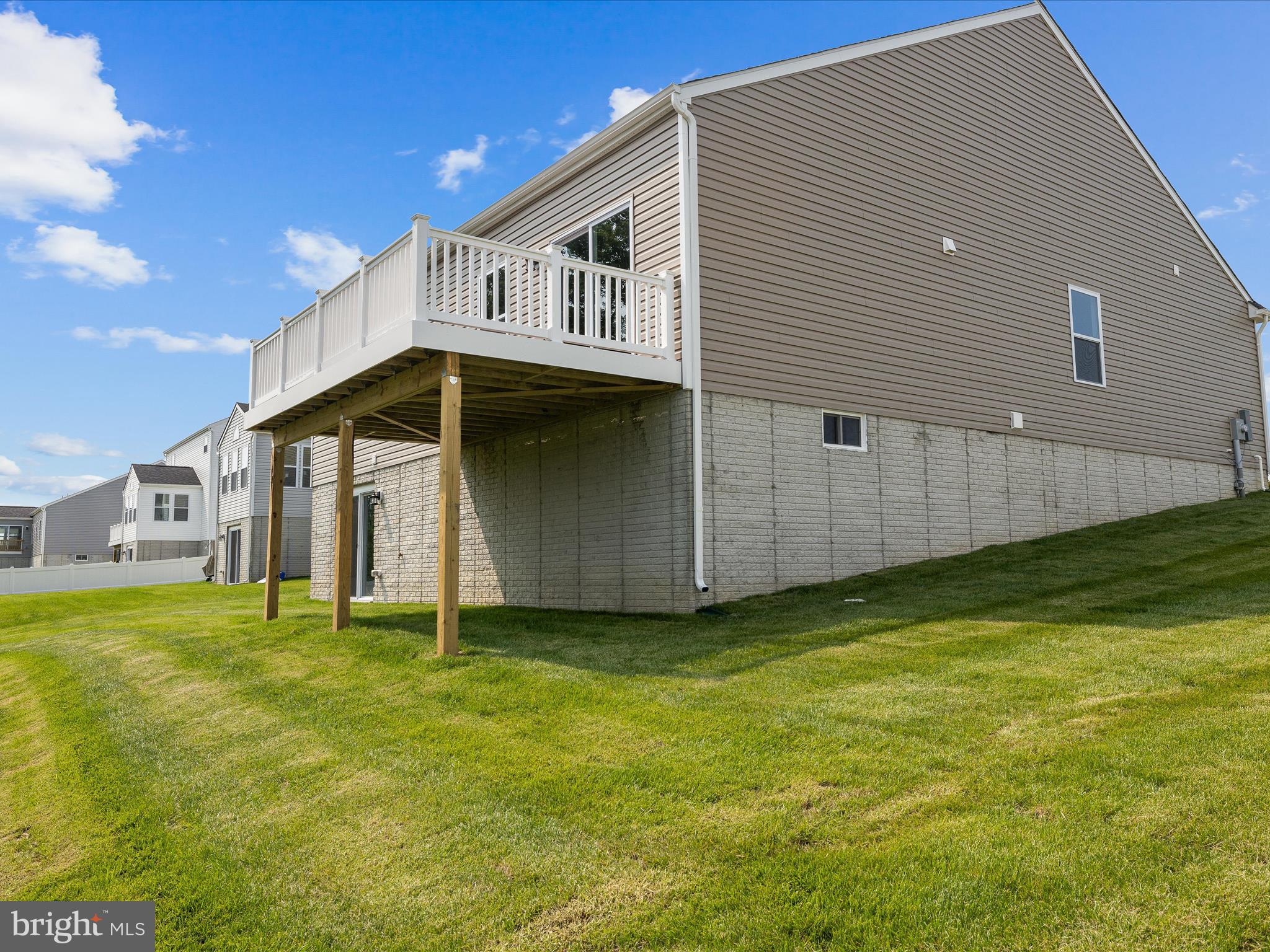 SOUTH BROOK - Residential