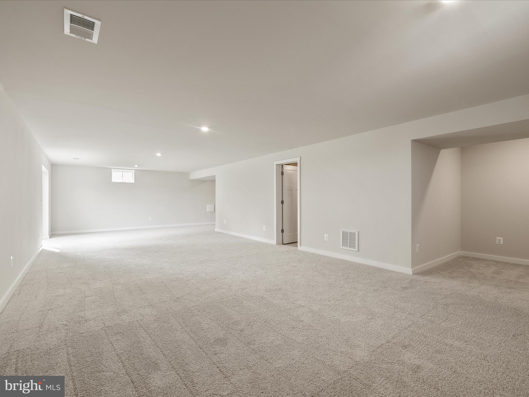 SOUTH BROOK - Residential